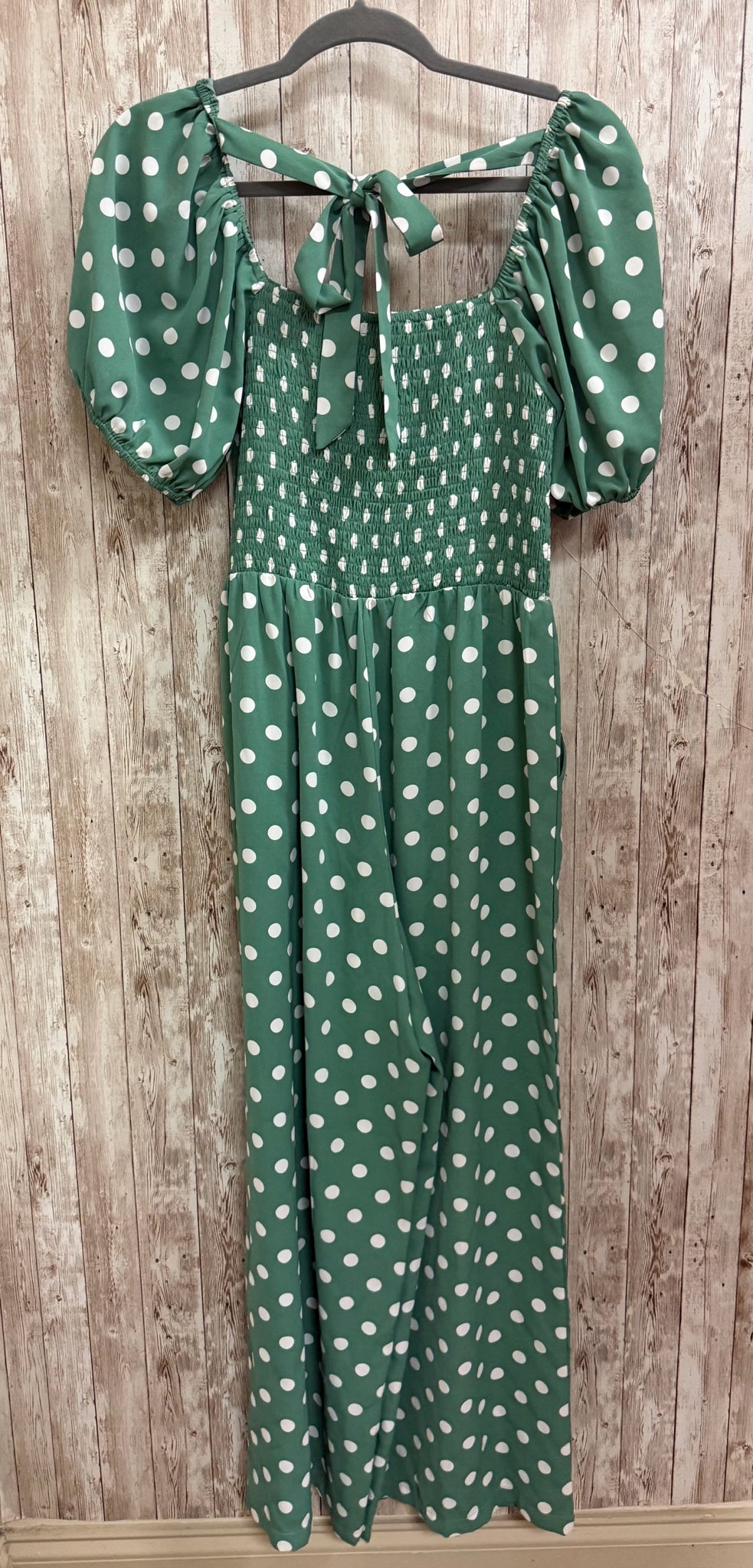 Size M WE LOVE FASHION GREEN AND WHITE CHECKED Dress