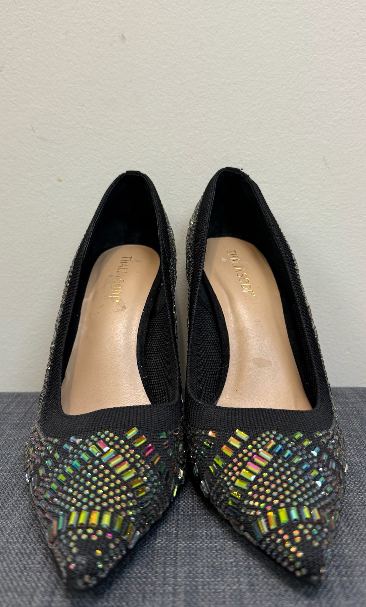 8 THALIA SODI BLACK AND GOLD SHOES