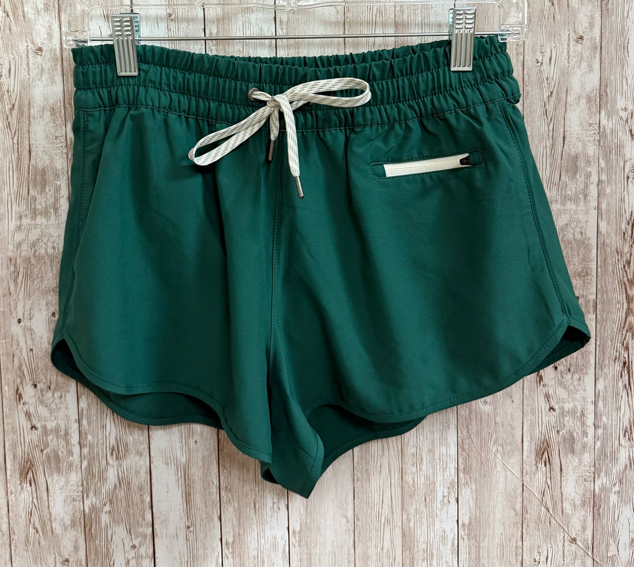 Size S VUORI Green Shorts