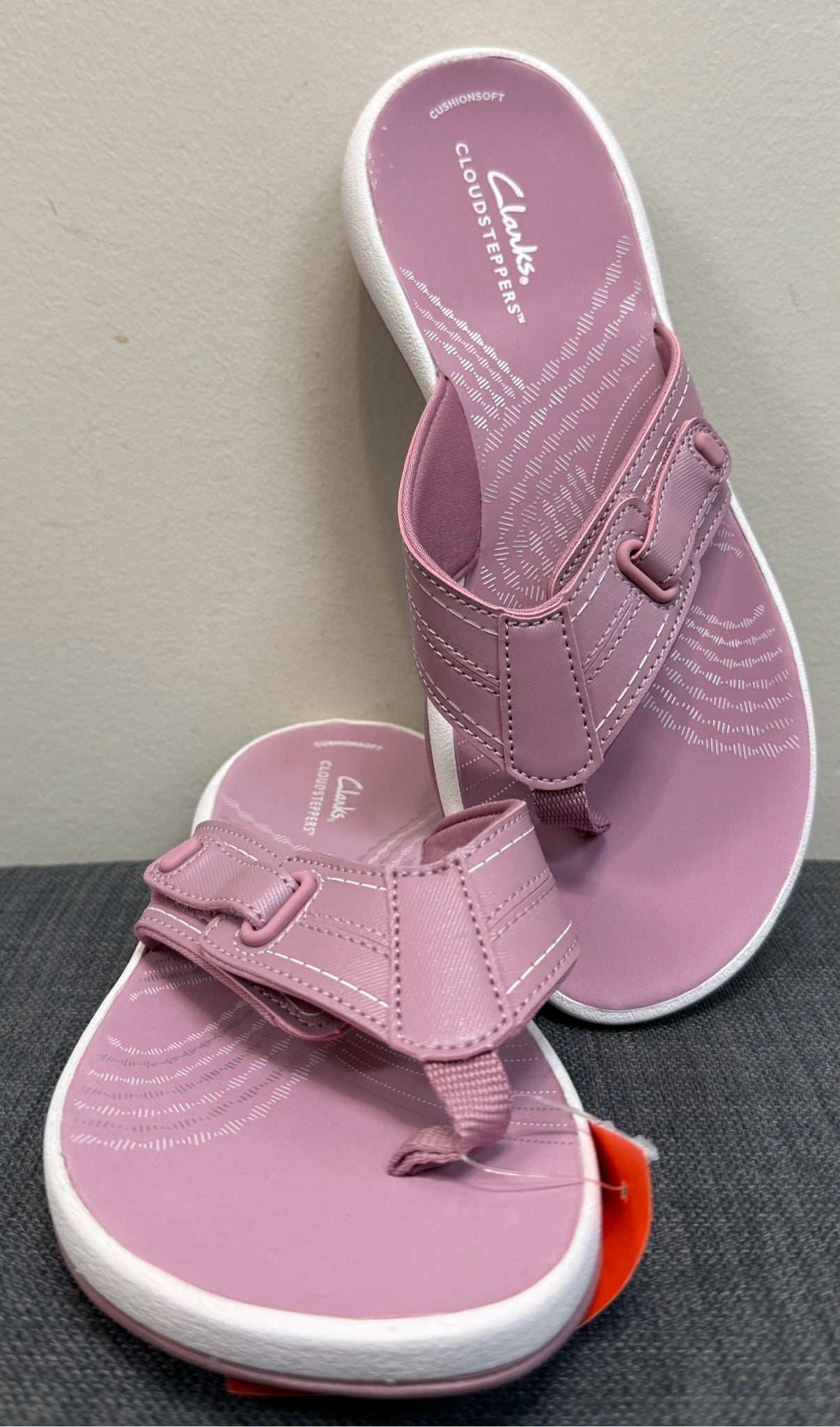 7 CLARKS Mauve FLIP FLOP