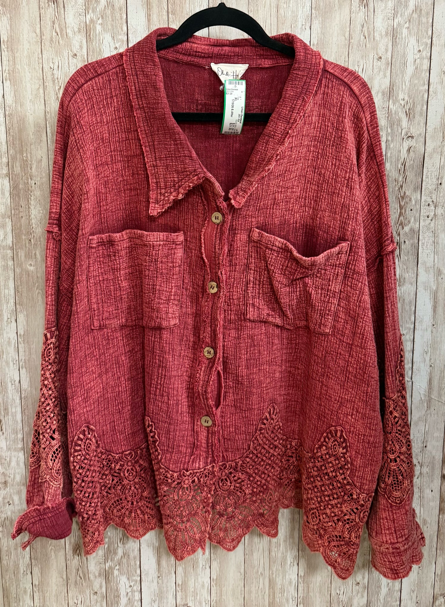 Size XL OLI & HALI Red Top