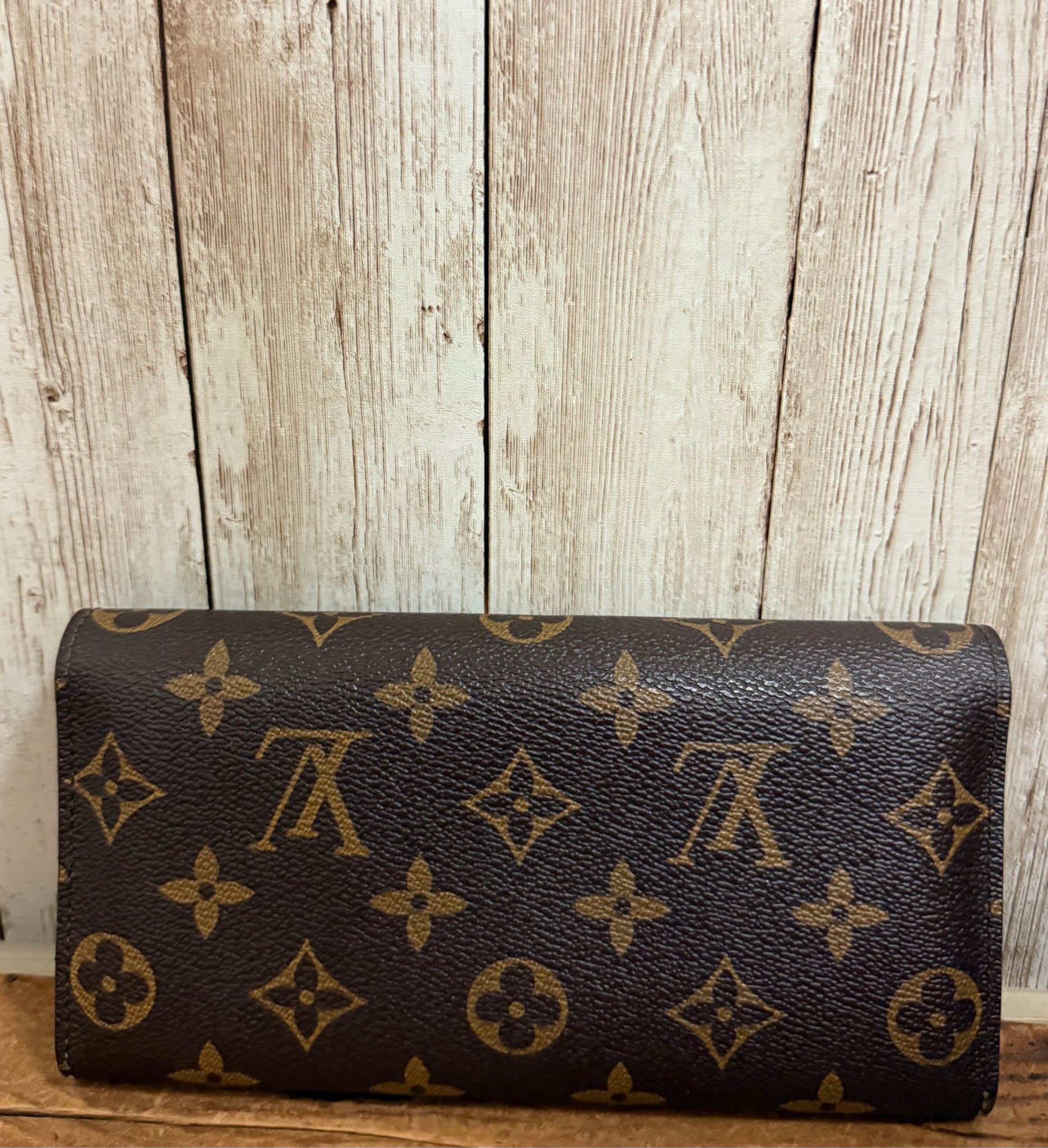 LOUIS VUITTON Wallet