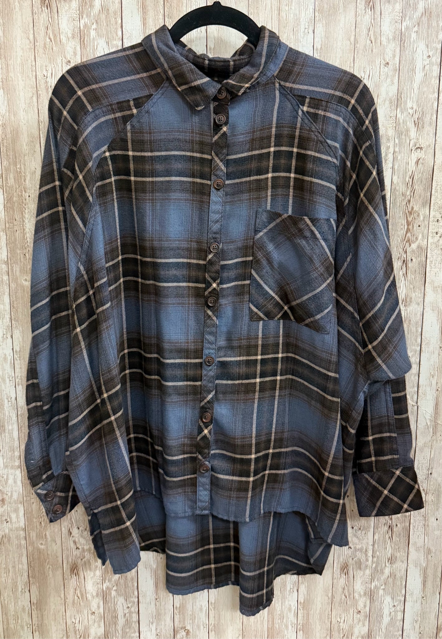 Size M BOG URBAN OUTFITTERS BLUE AND BROWN PLAID Top