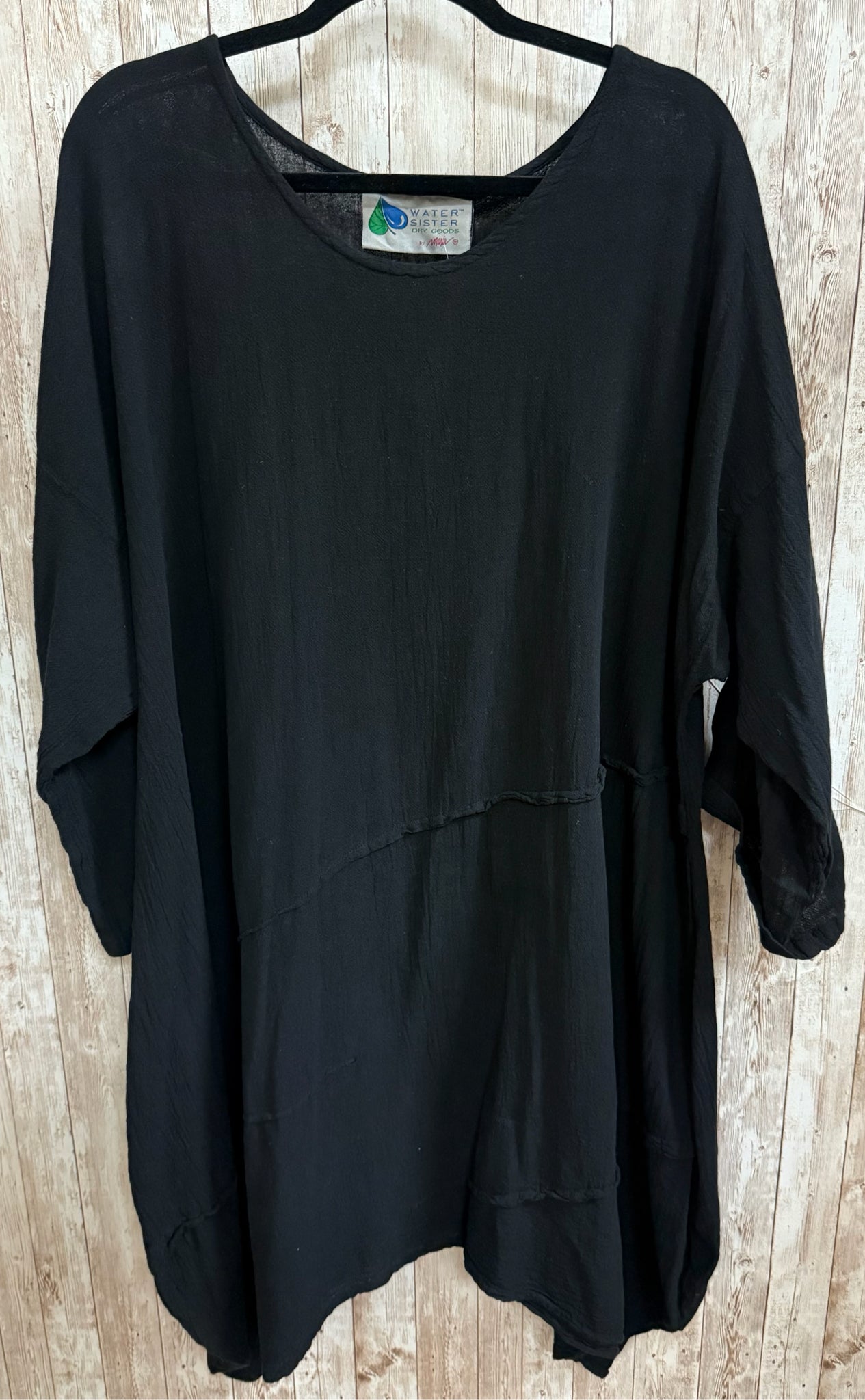 Size One Size WATER SISTER Black Dress