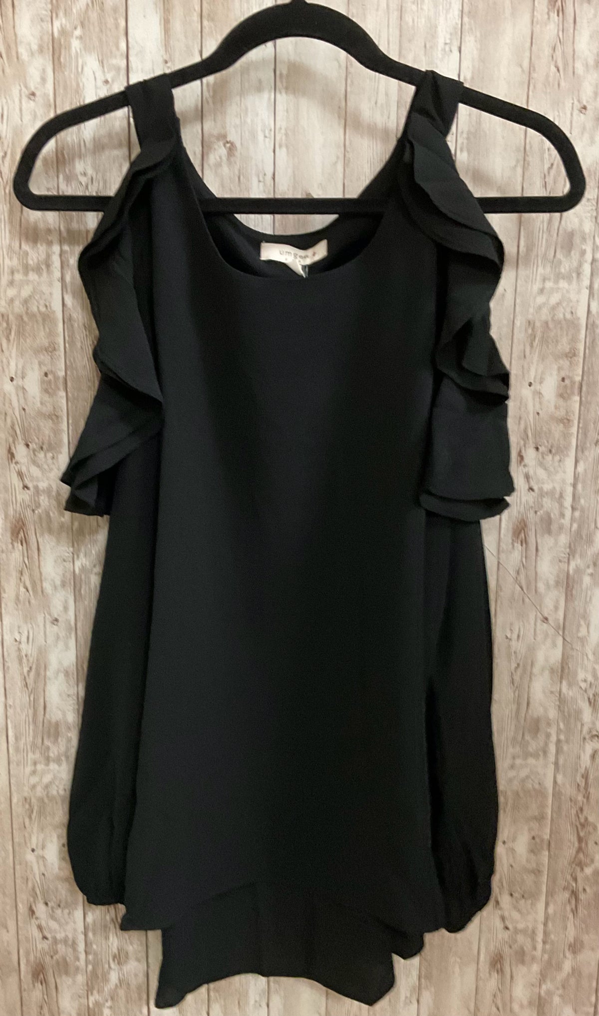Size XL UMGEE Black Top