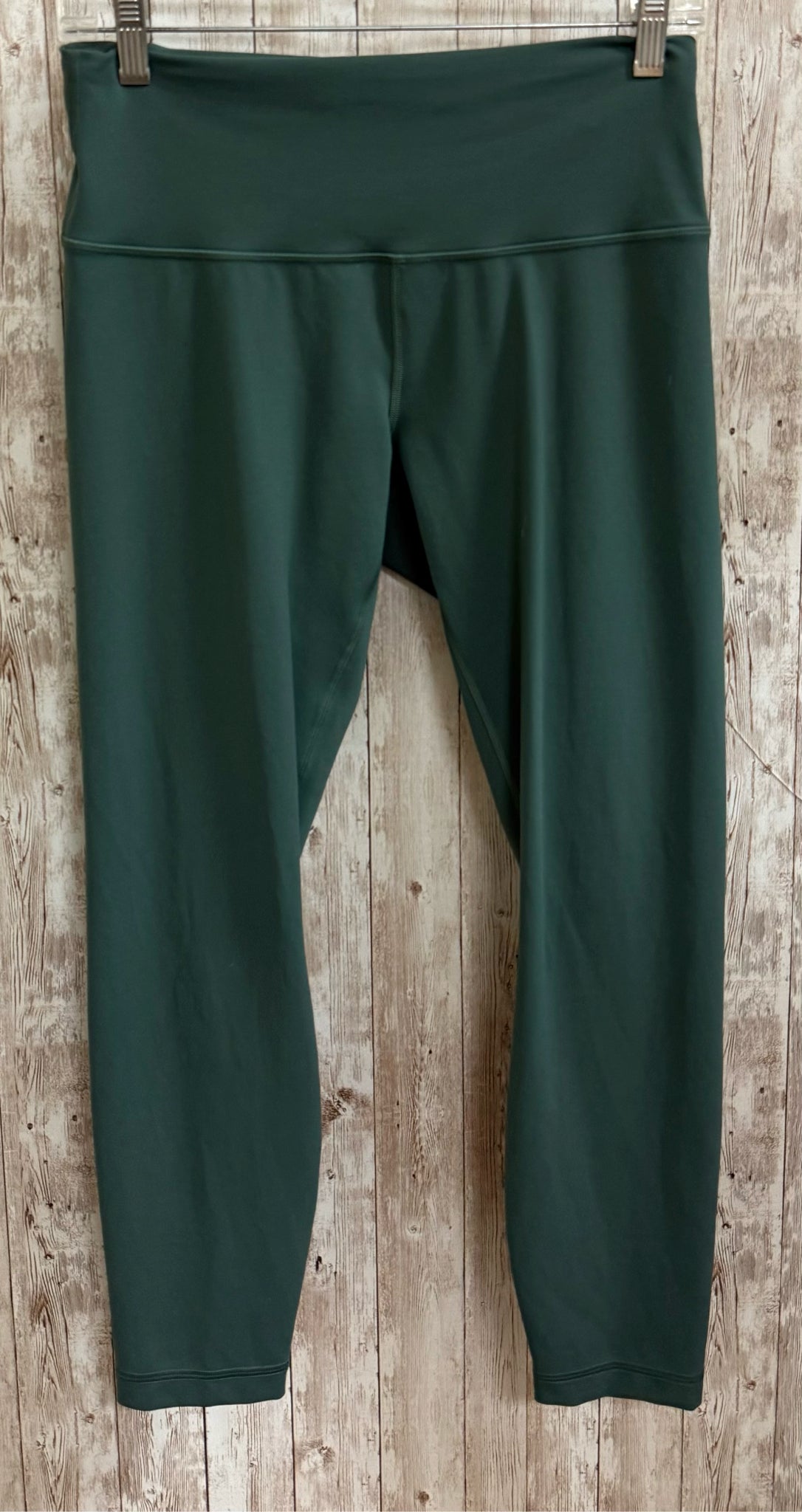 Size M LULULEMON SAGE Leggings