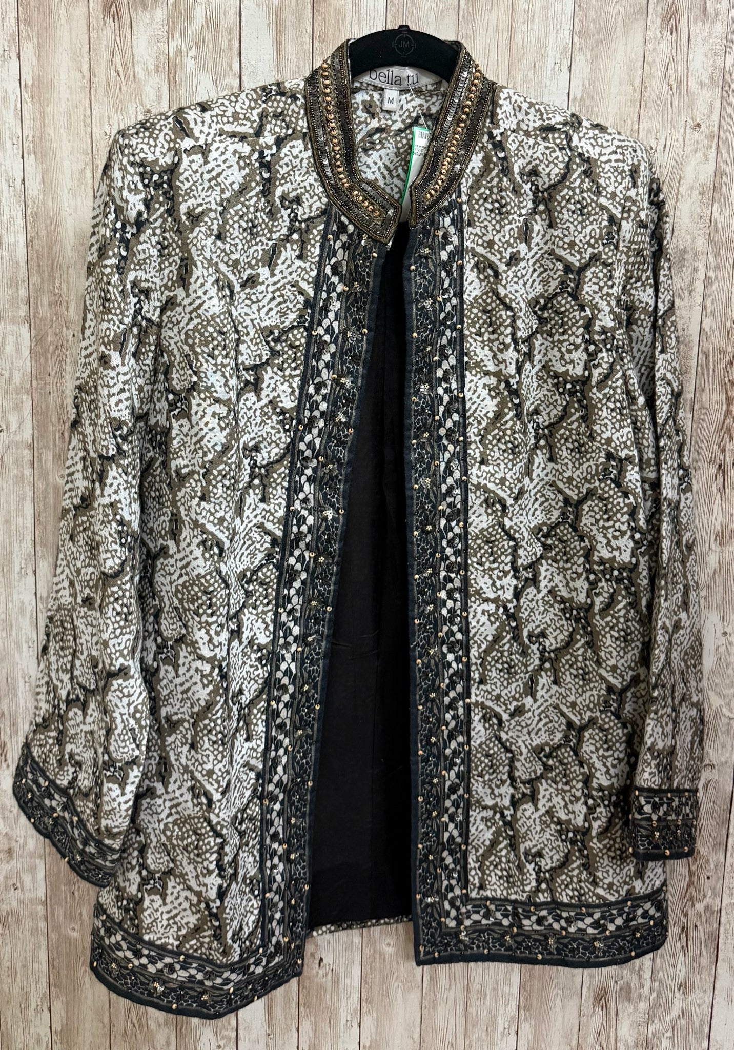 Size M BELLA TU cream and olive Blazer