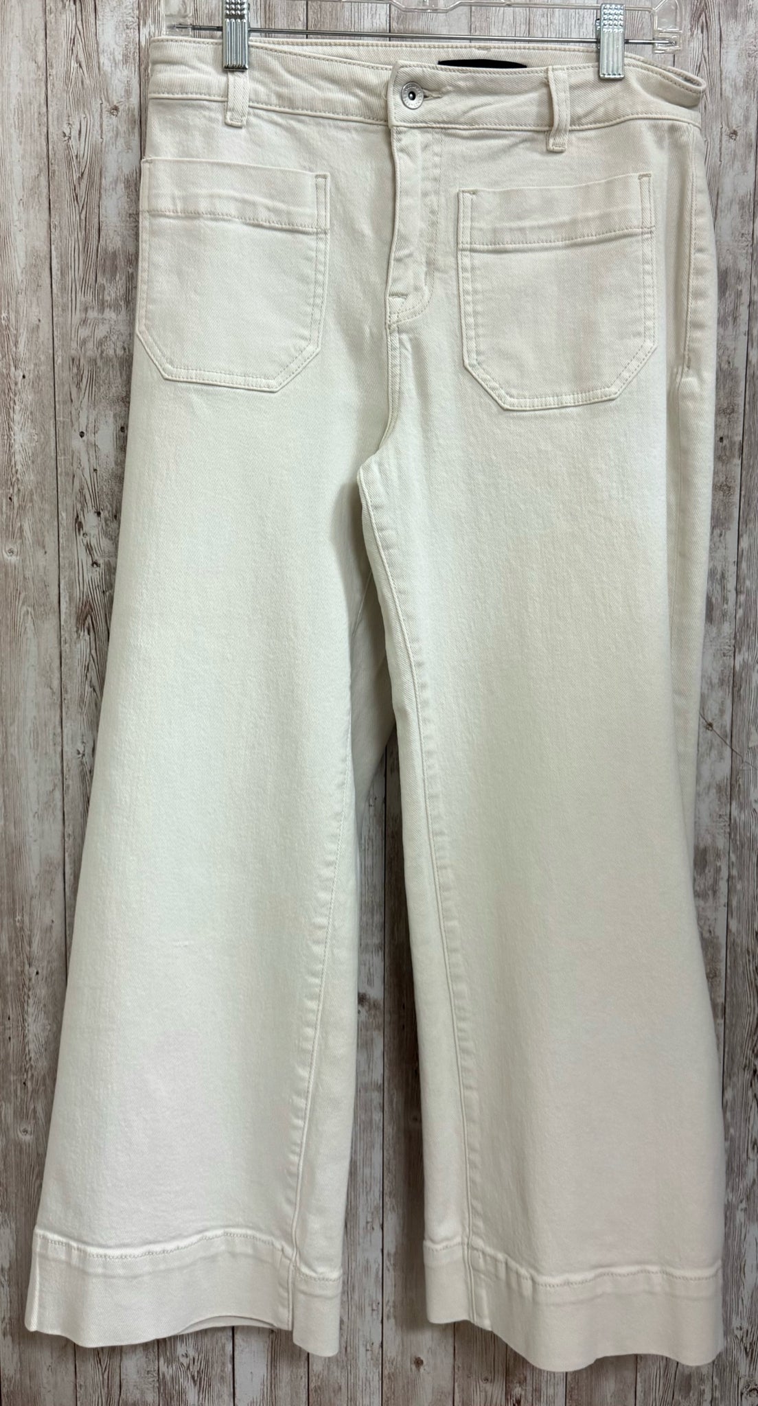 Size 6 SANCTUARY Cream Jeans