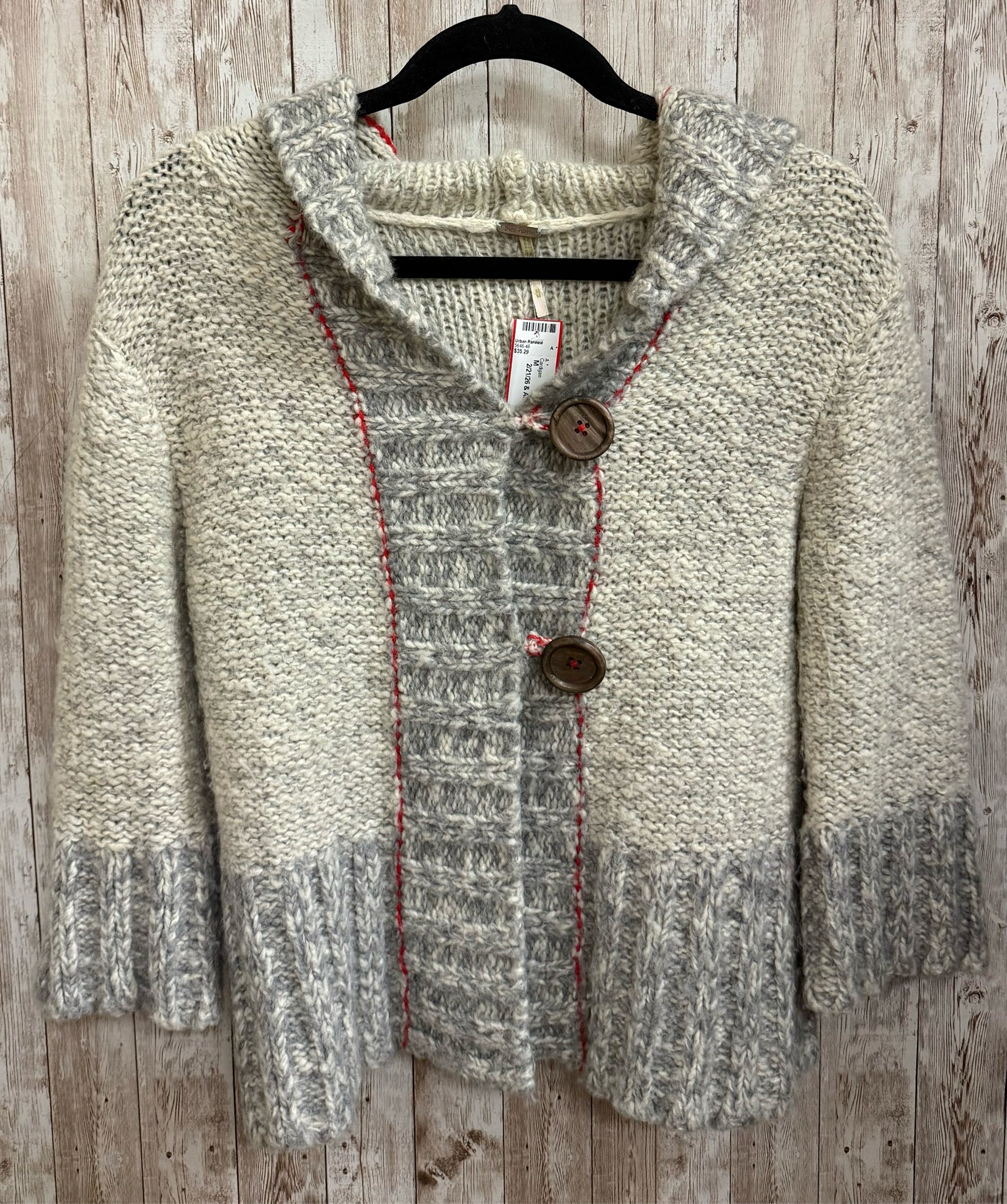 Size M FREE PEOPLE Cream Cardigan