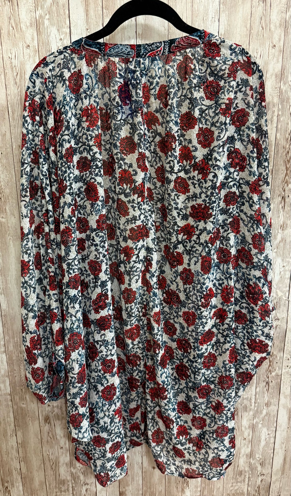 CHELSEA&THEODORE RED AND BLUE FLORAL Wrap