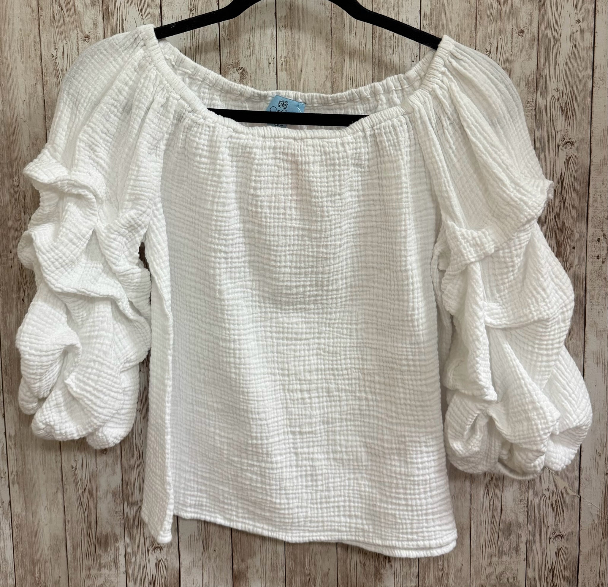 Size S CECE White Top