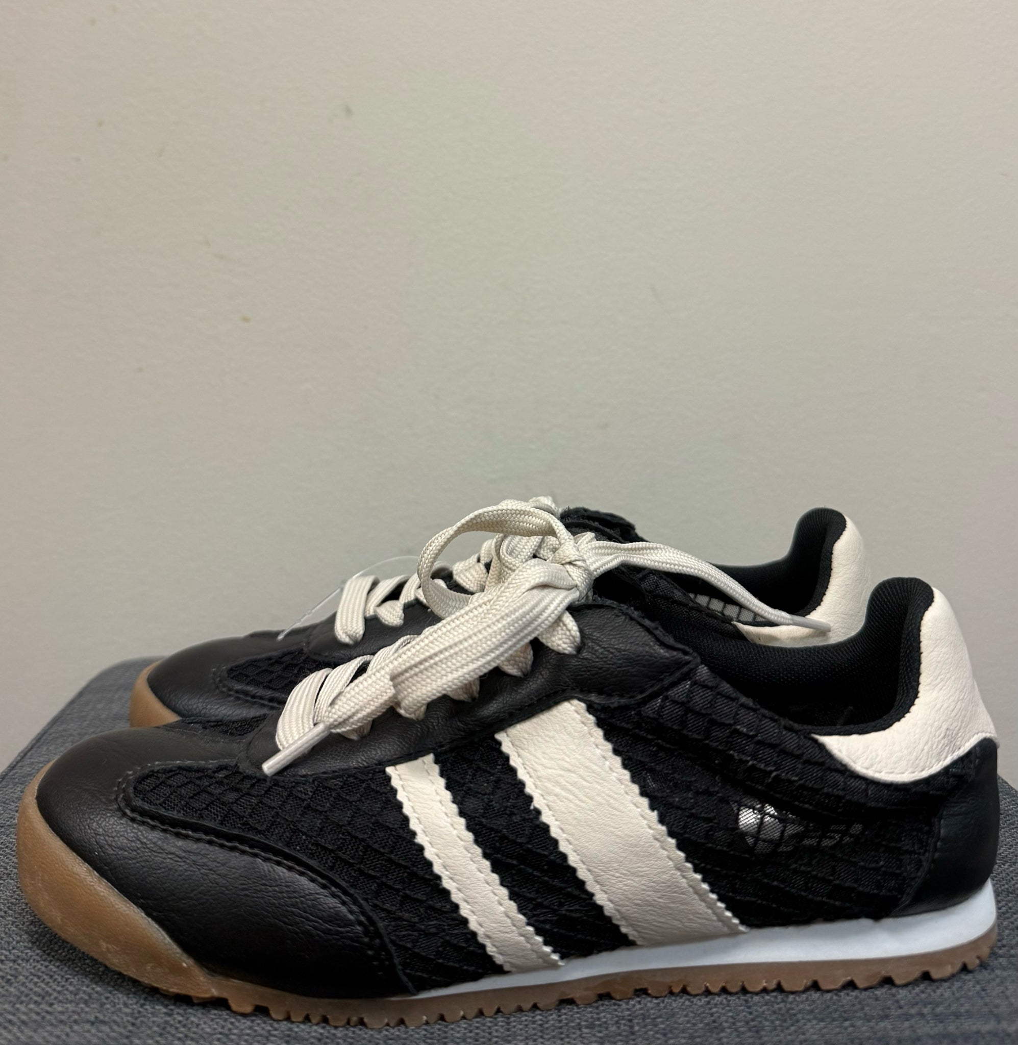 6 DOLCE VITA Black SHOES