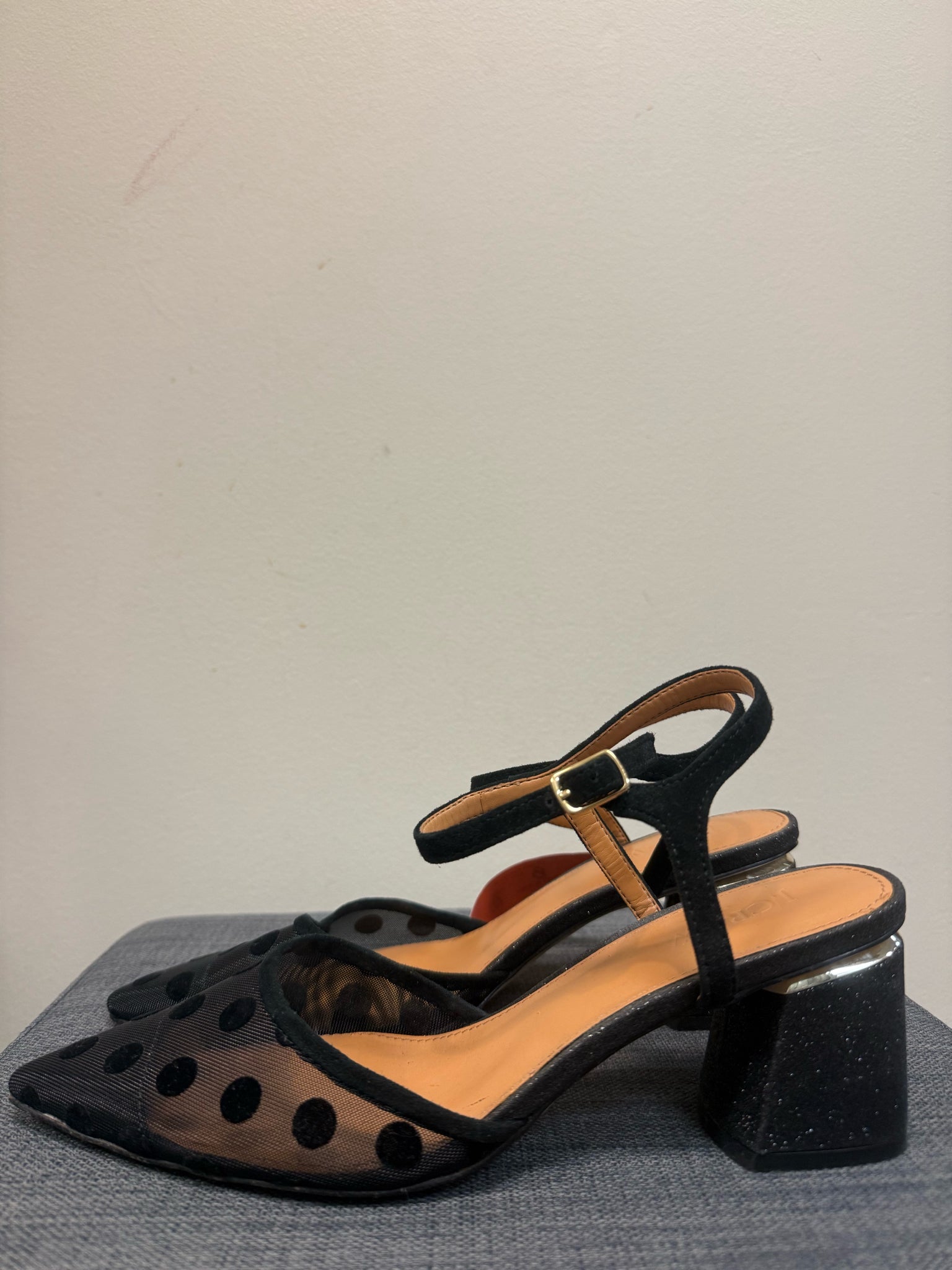 8 J.CREW Black SHOES