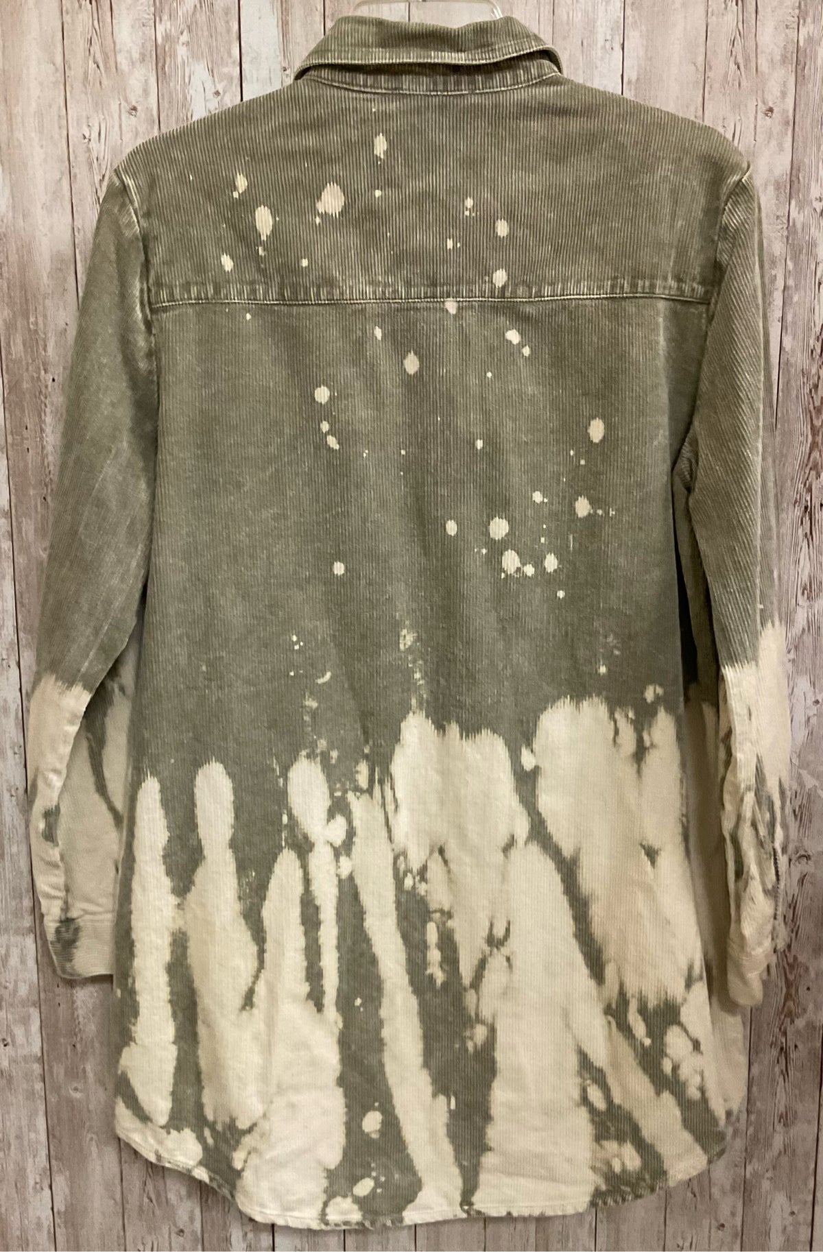 Size S PEACH LOVE OLIVE AND BEIGE Top
