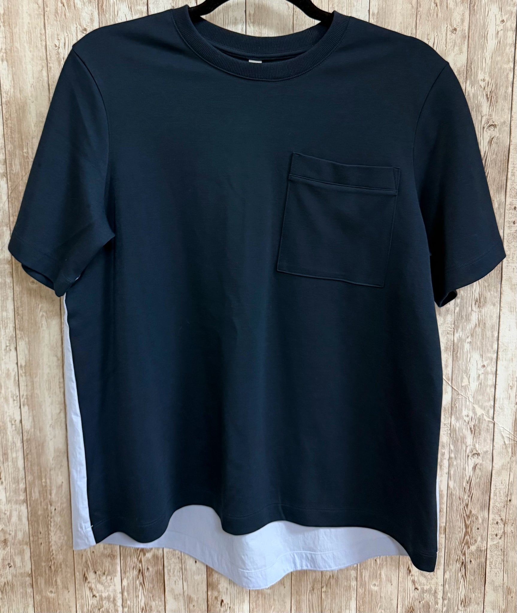 Size S ATHLETA NAVY AND LIGHT BLUE Top