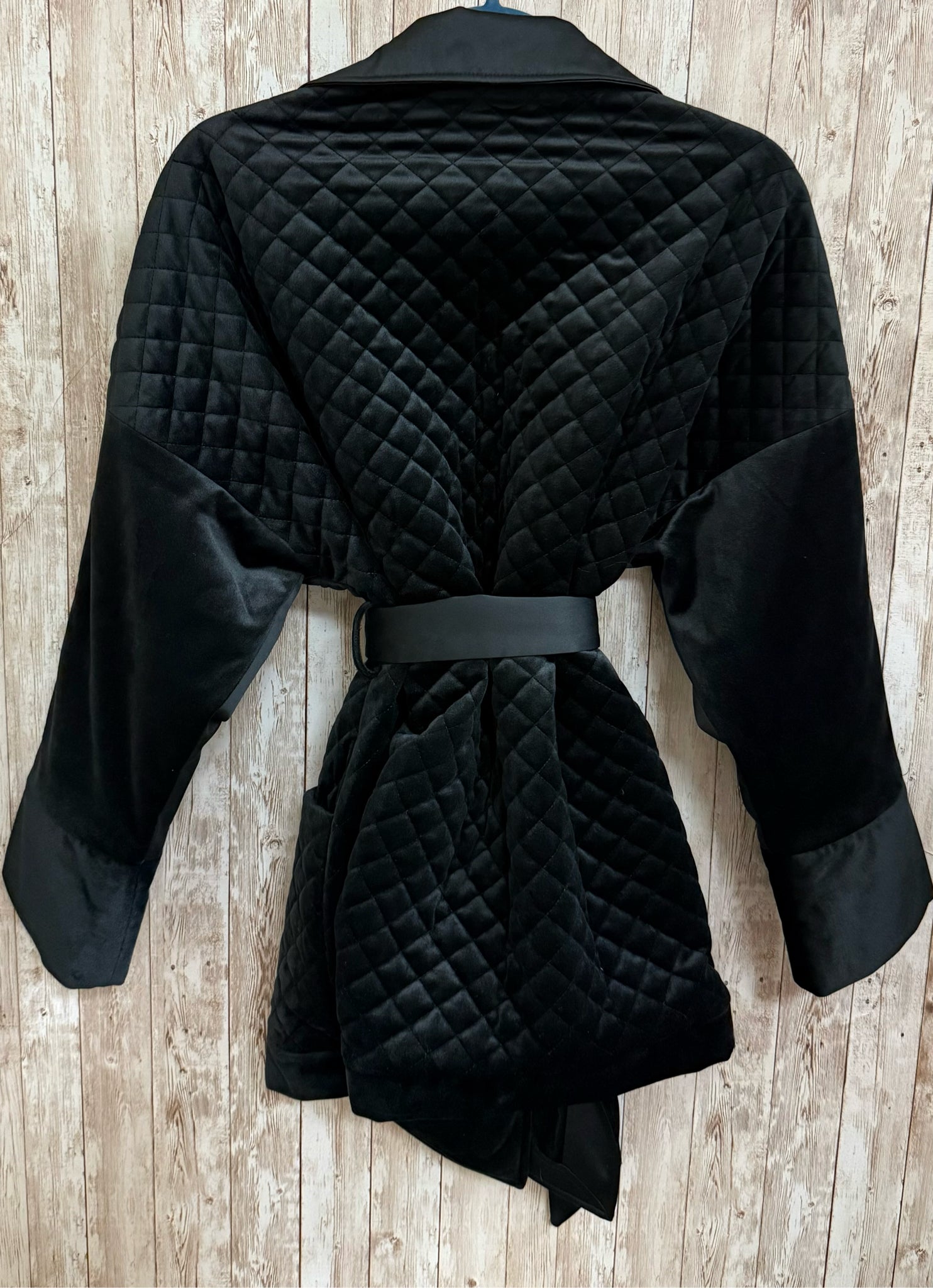 BELLE & BLOOM Black Coat
