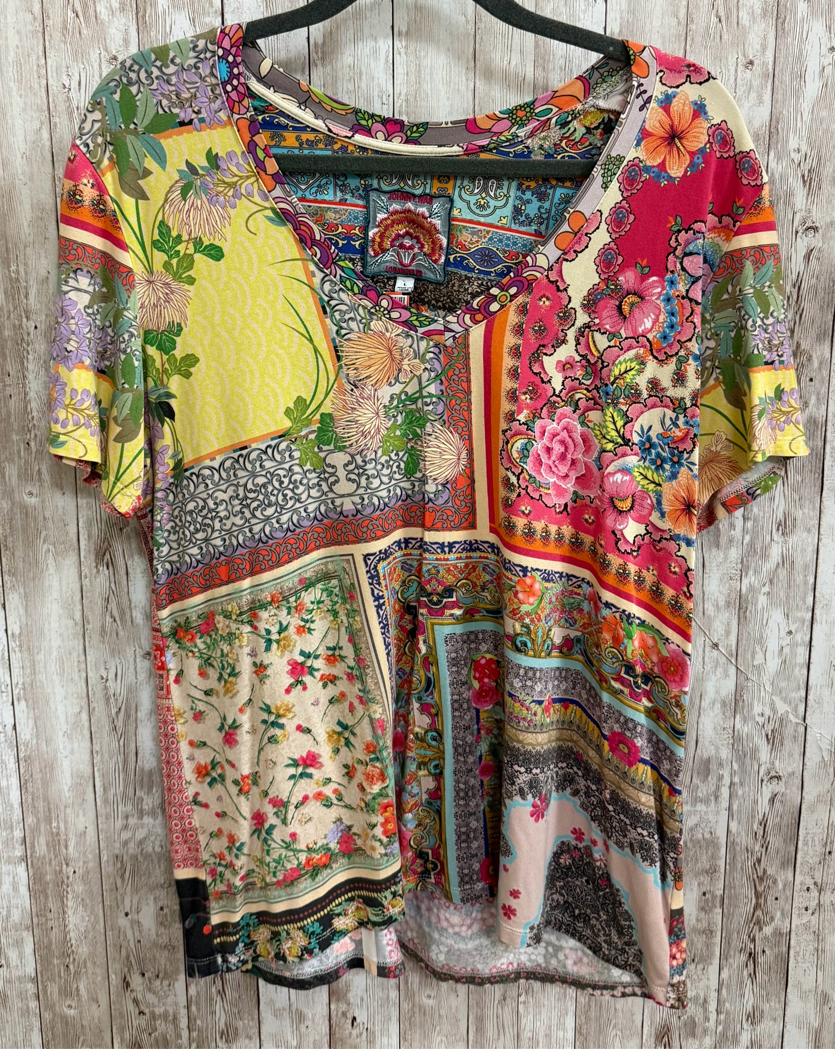 Size L JOHNNY WAS MULTI COLOR FLORAL PRINT Top