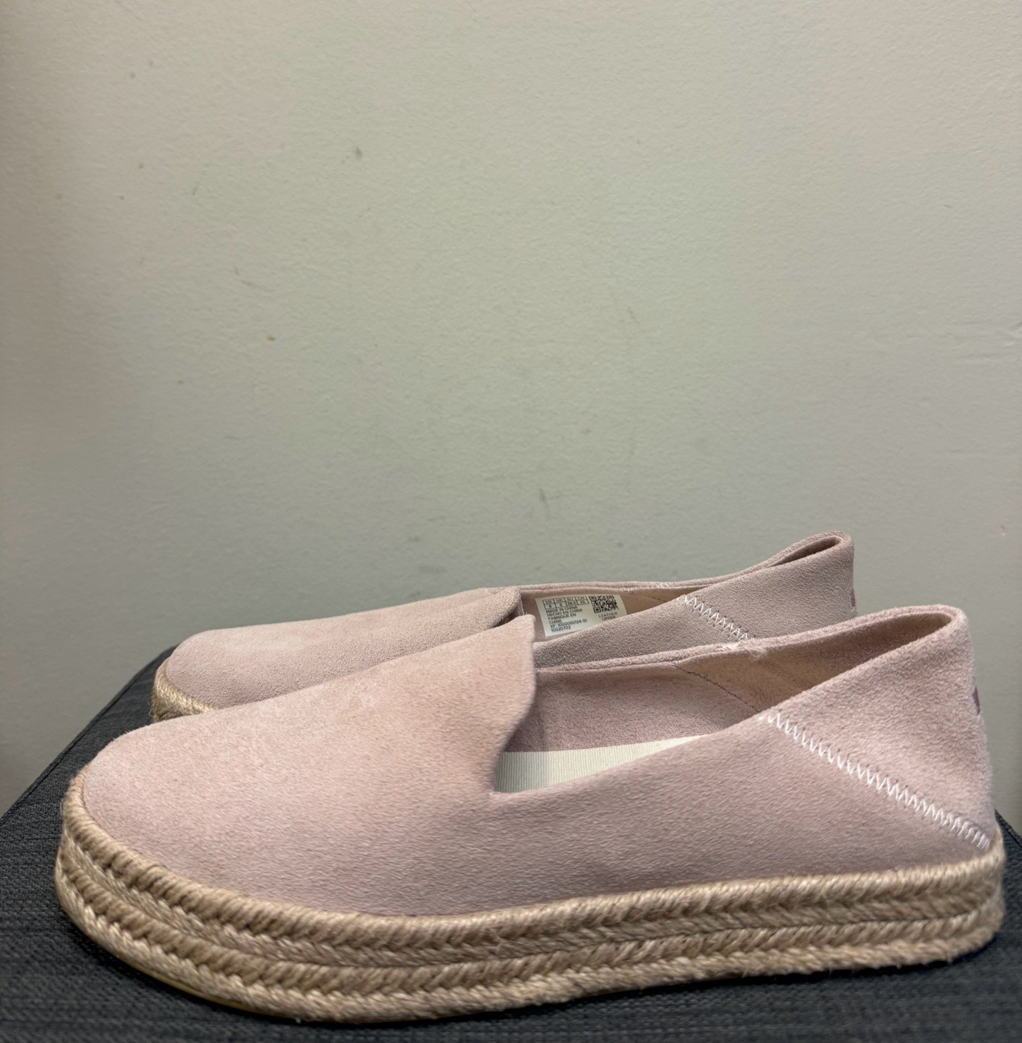 8 TOMS Blush SHOES