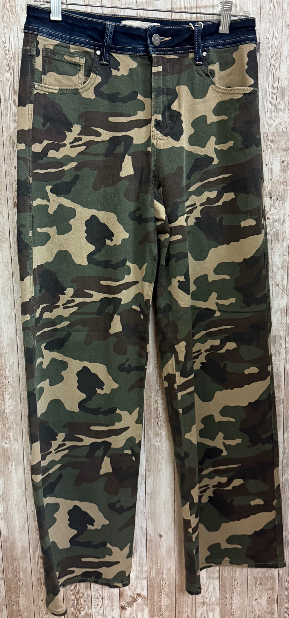 Size 4 RISEN CAMO Jeans