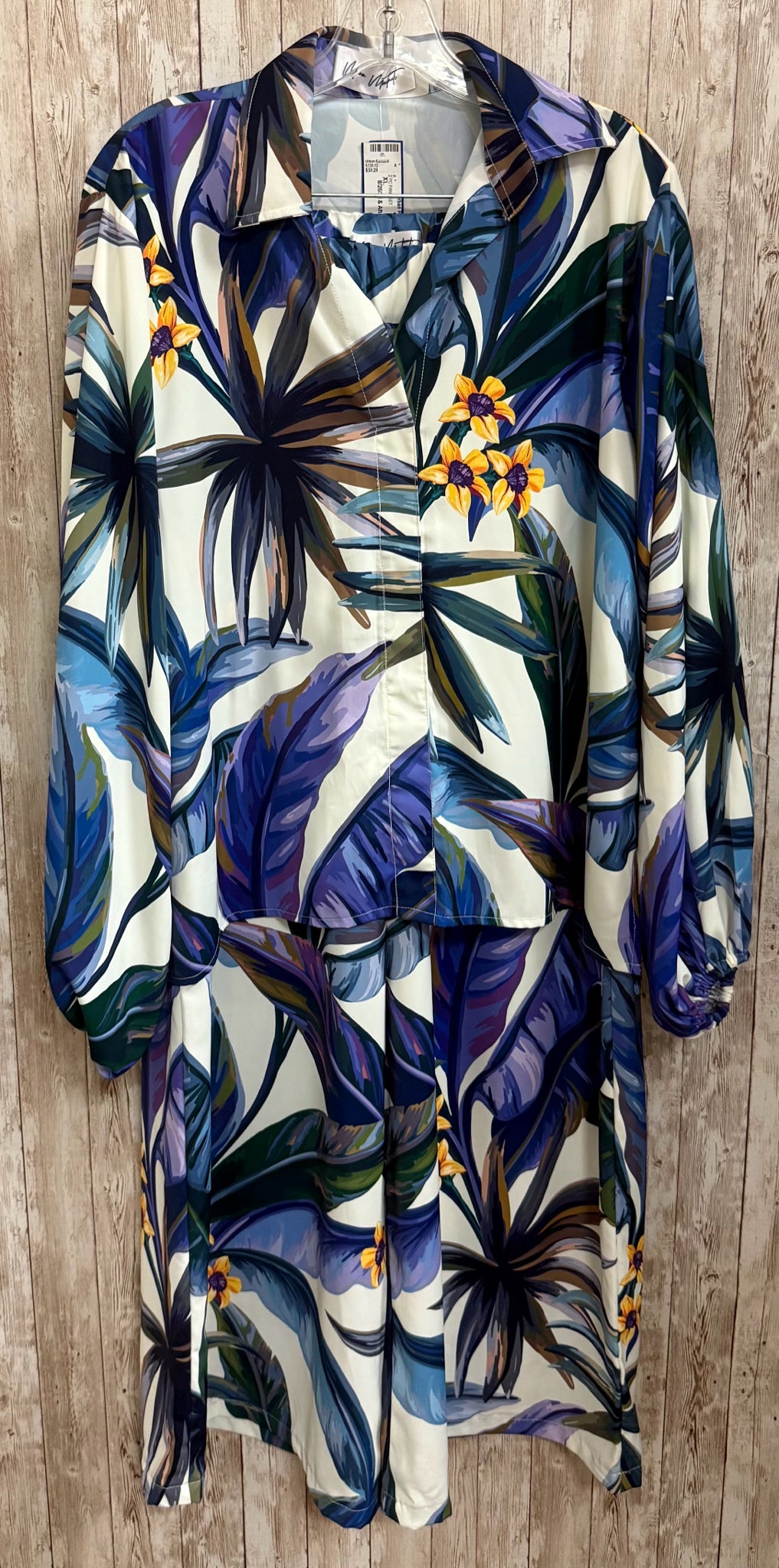 Size XL MARA MOUTAUTI PURPLE AND WHITE FLORAL PRINT 2 PC PANT SET