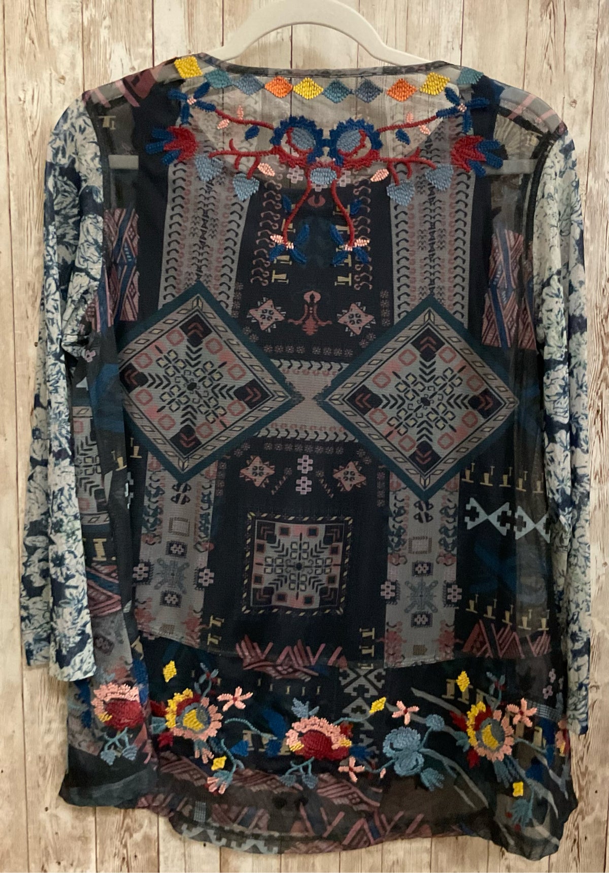 Size M JOHN MARK Navy Print 2 PC Top