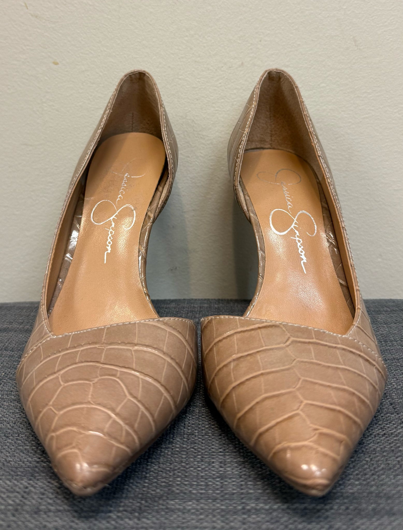 6 JESSICA SIMPSON LIGHT BROWN SHOES