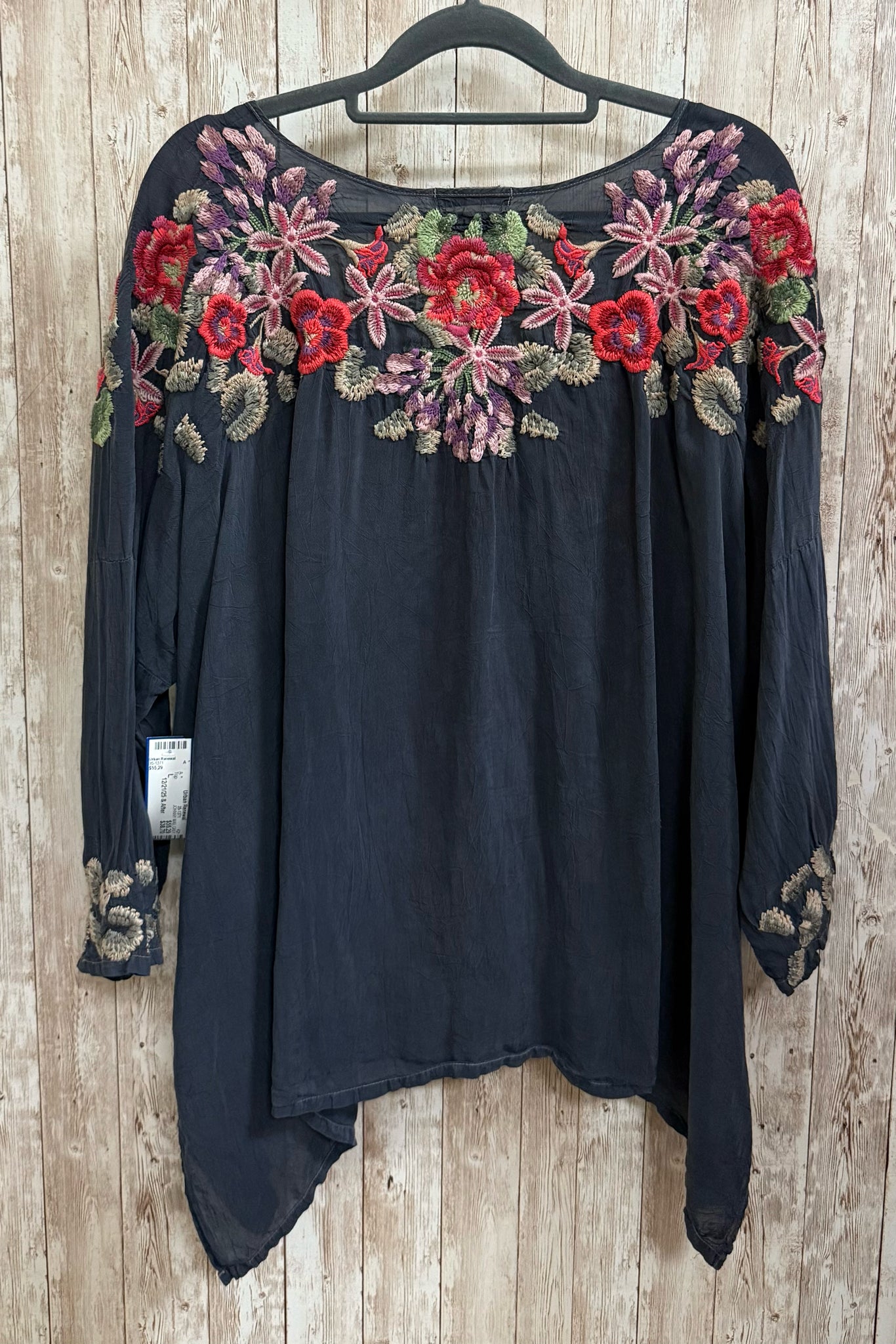 Size L JOHNNY WAS GREY FLORAL Top