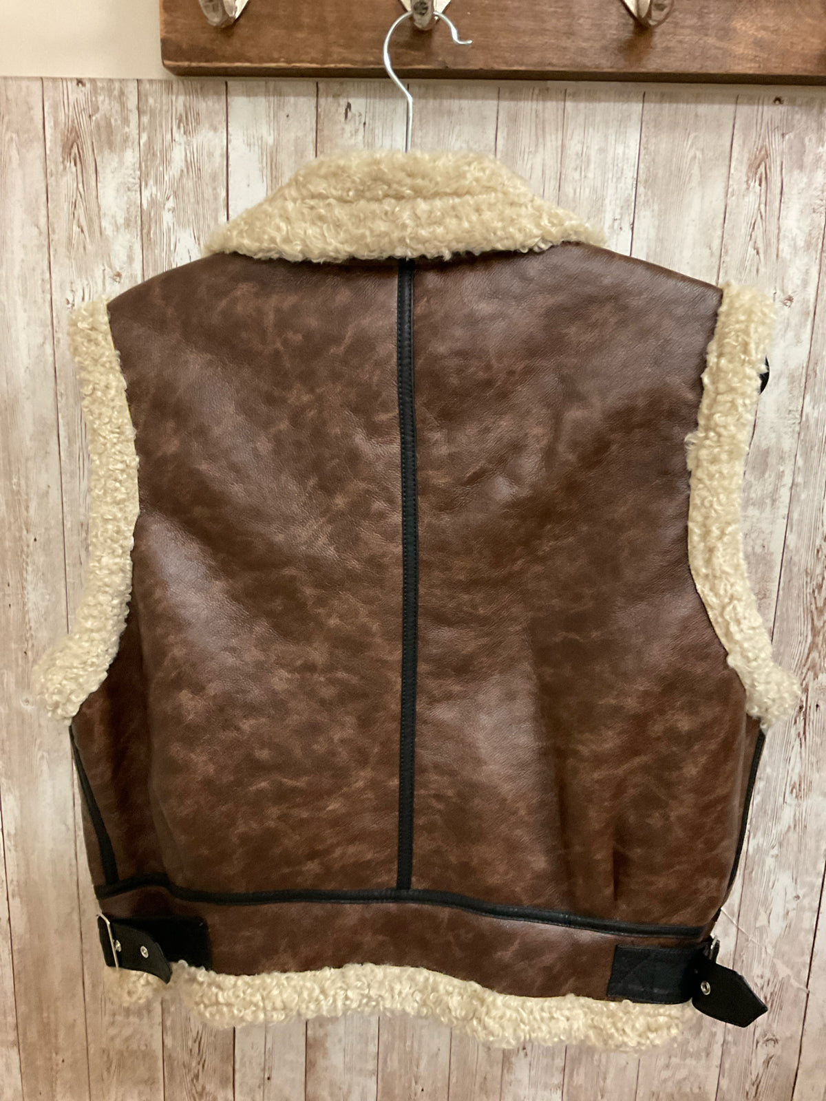 Size XL FASHION NOVA Brown Vest