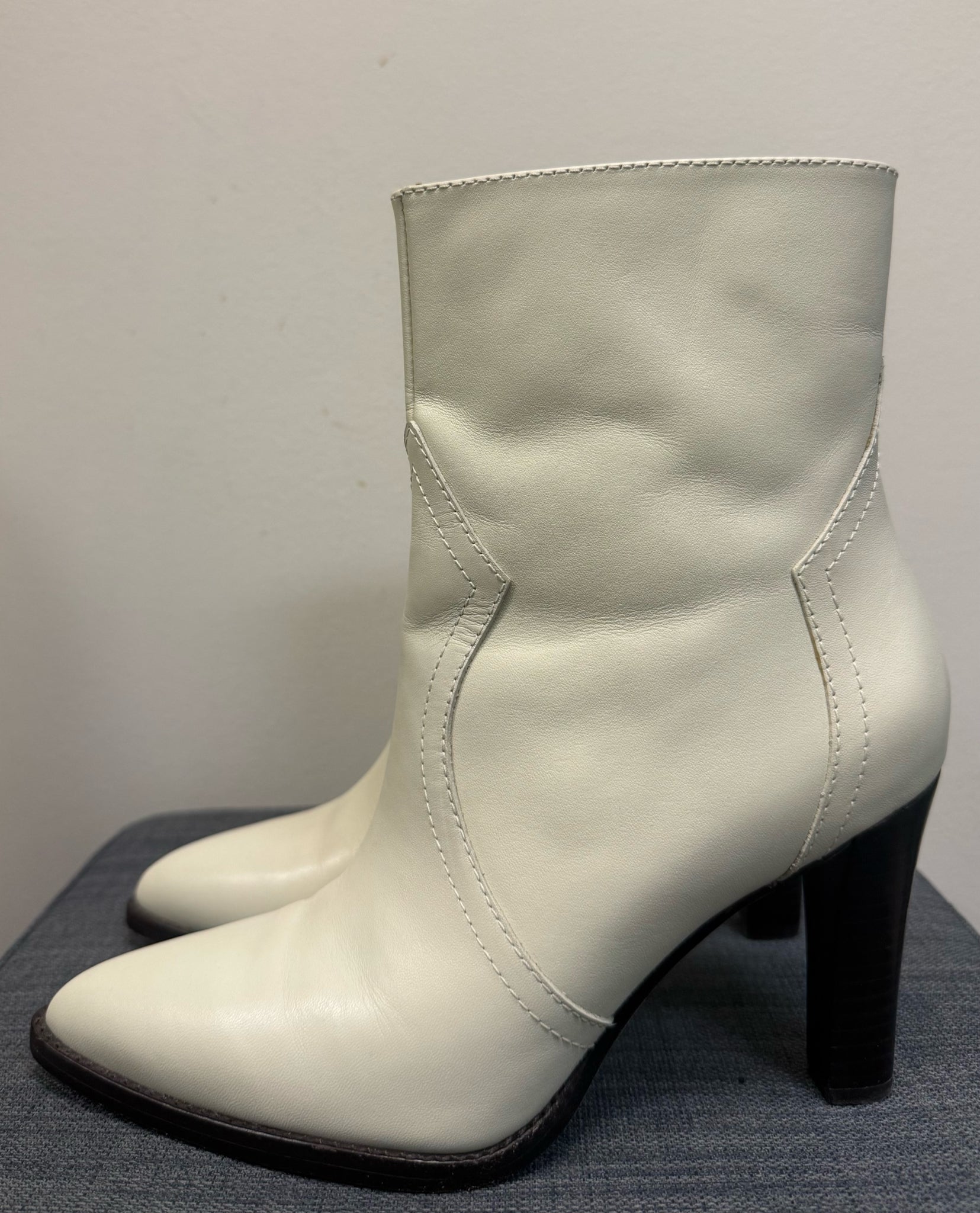 8 PAIGE Cream Boots