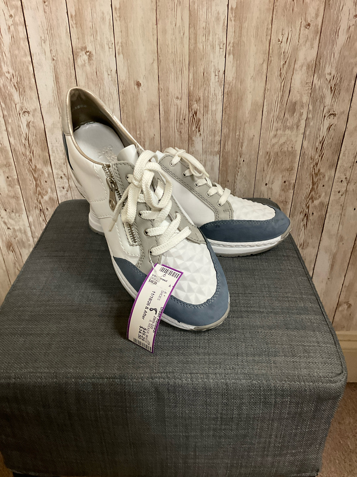 8 RIEKER WHITE AND BLUE SHOES