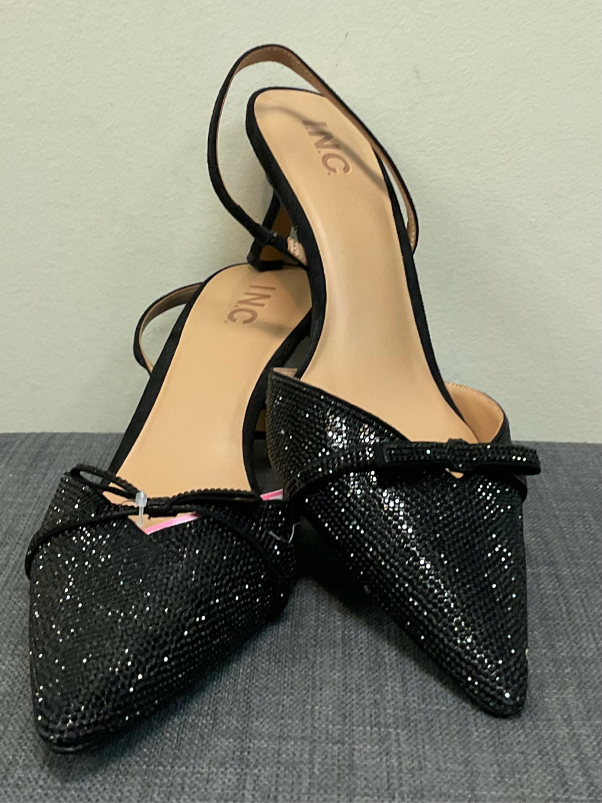 10.5 INC Black SHOES