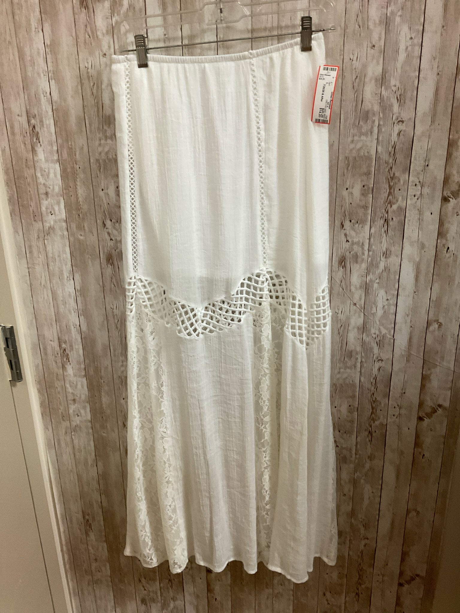 Size L ONETHELAND White Skirt