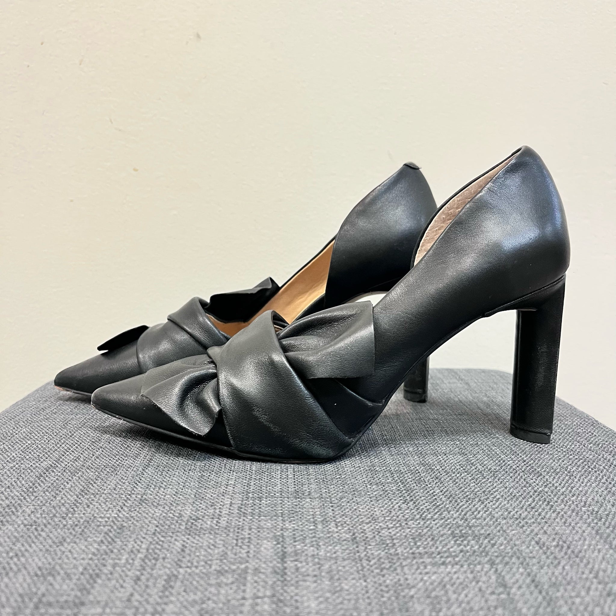 6 NIC & ZOE BLACK LEATHER SHOES