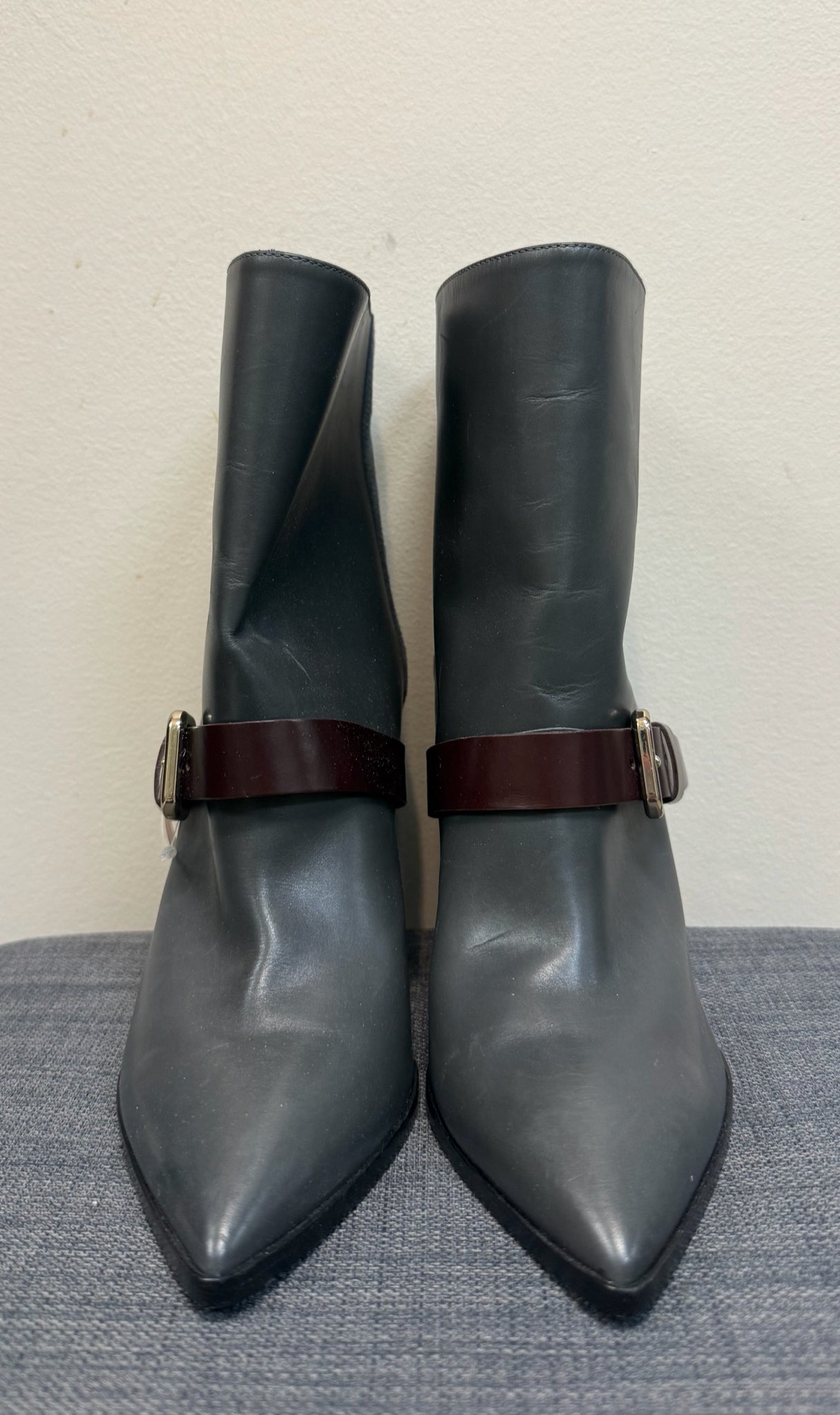 6.5 POLLINI GREY AND BROWN Boots