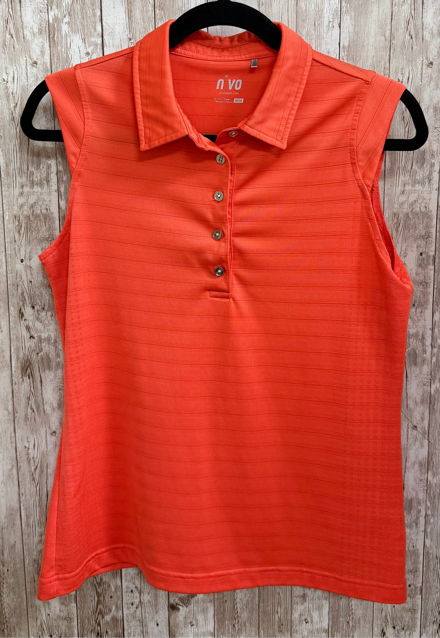 Size M NIVO Orange Top