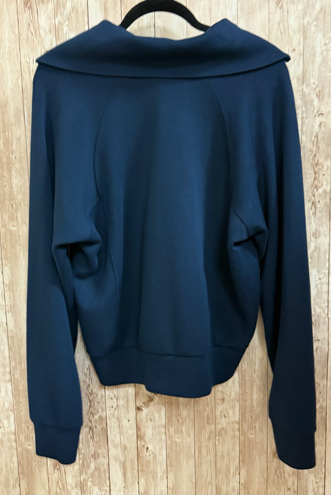Size L SPANX Navy Top