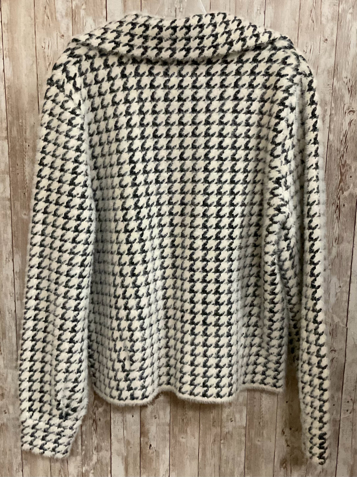 Size XL KUT White and Black Blazer