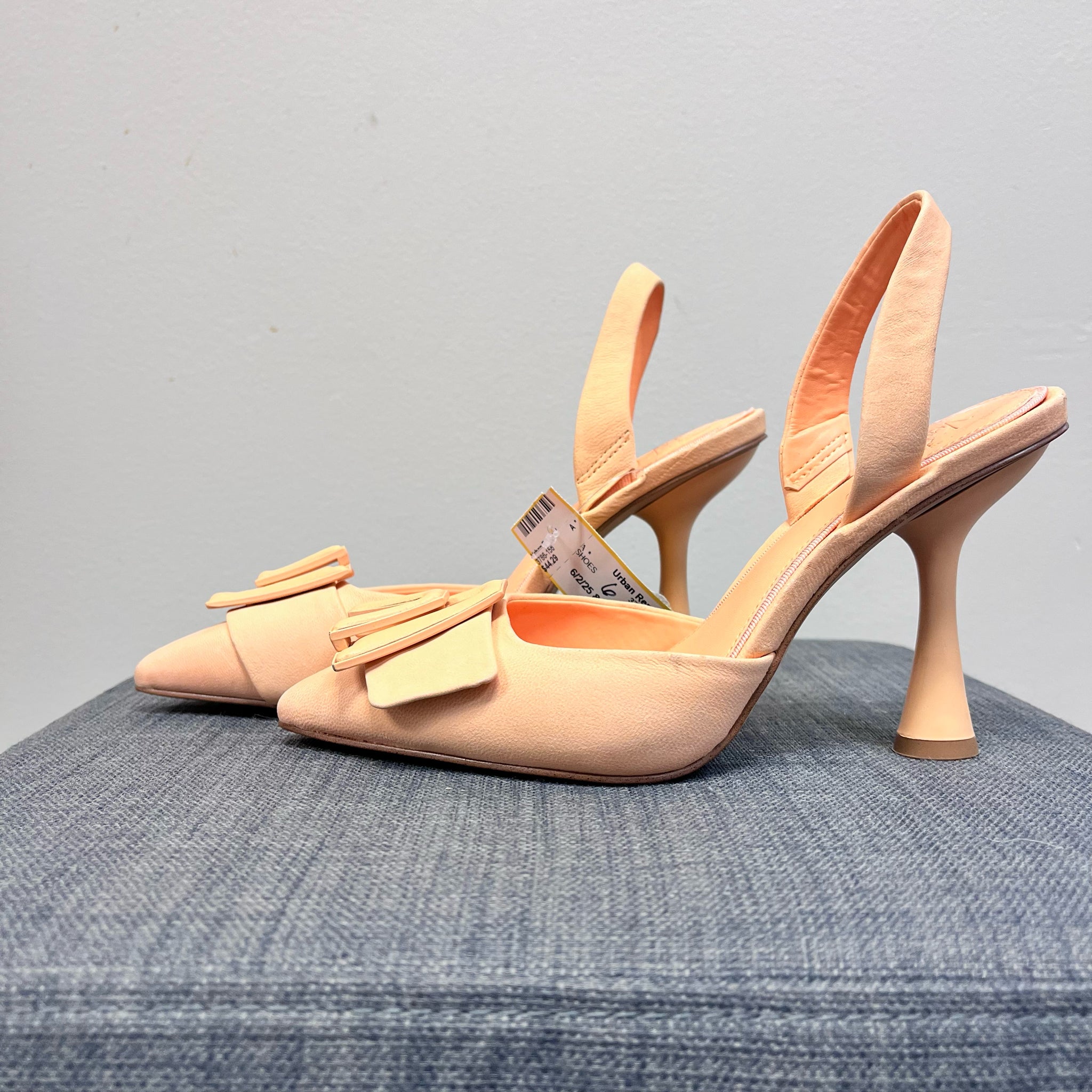 6 GIANNI BINI Peach SHOES