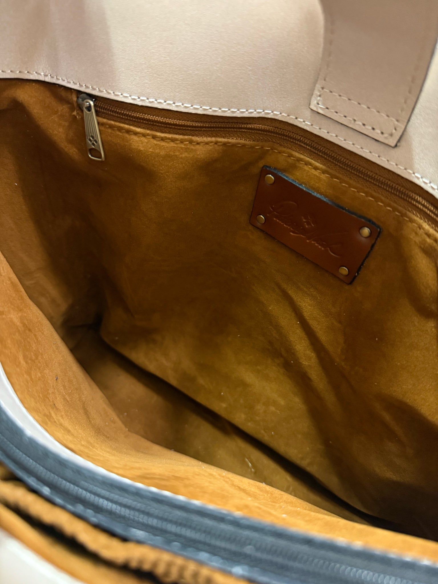 PATRICIA NASH Tote