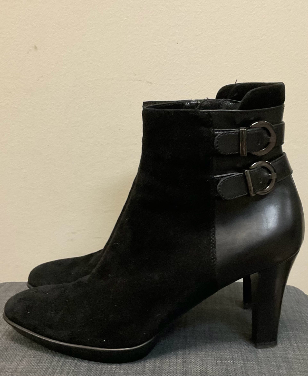 8 AQUATALIA BLACK SUEDE SHOES
