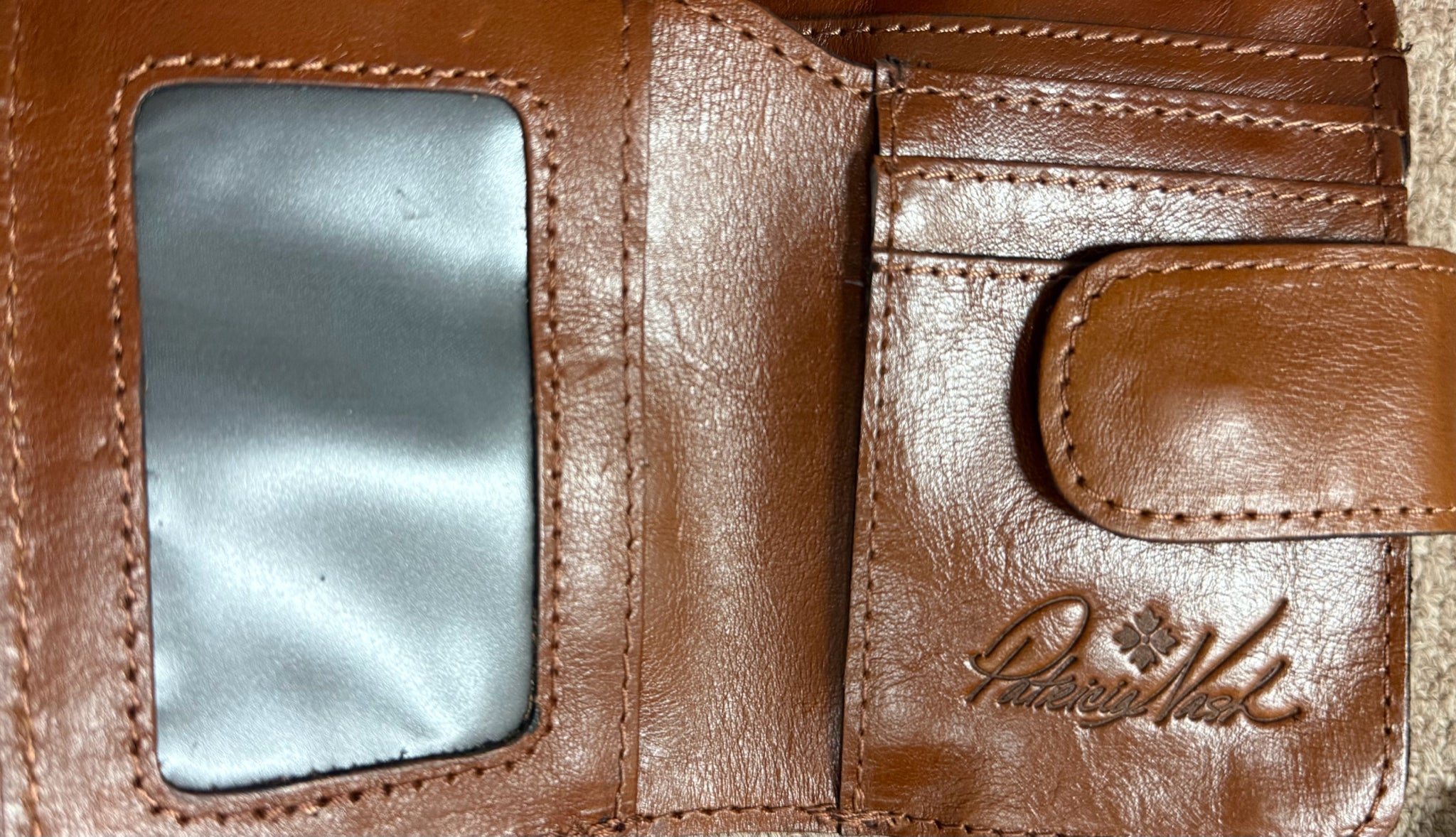 PATRICIA NASH Wallet