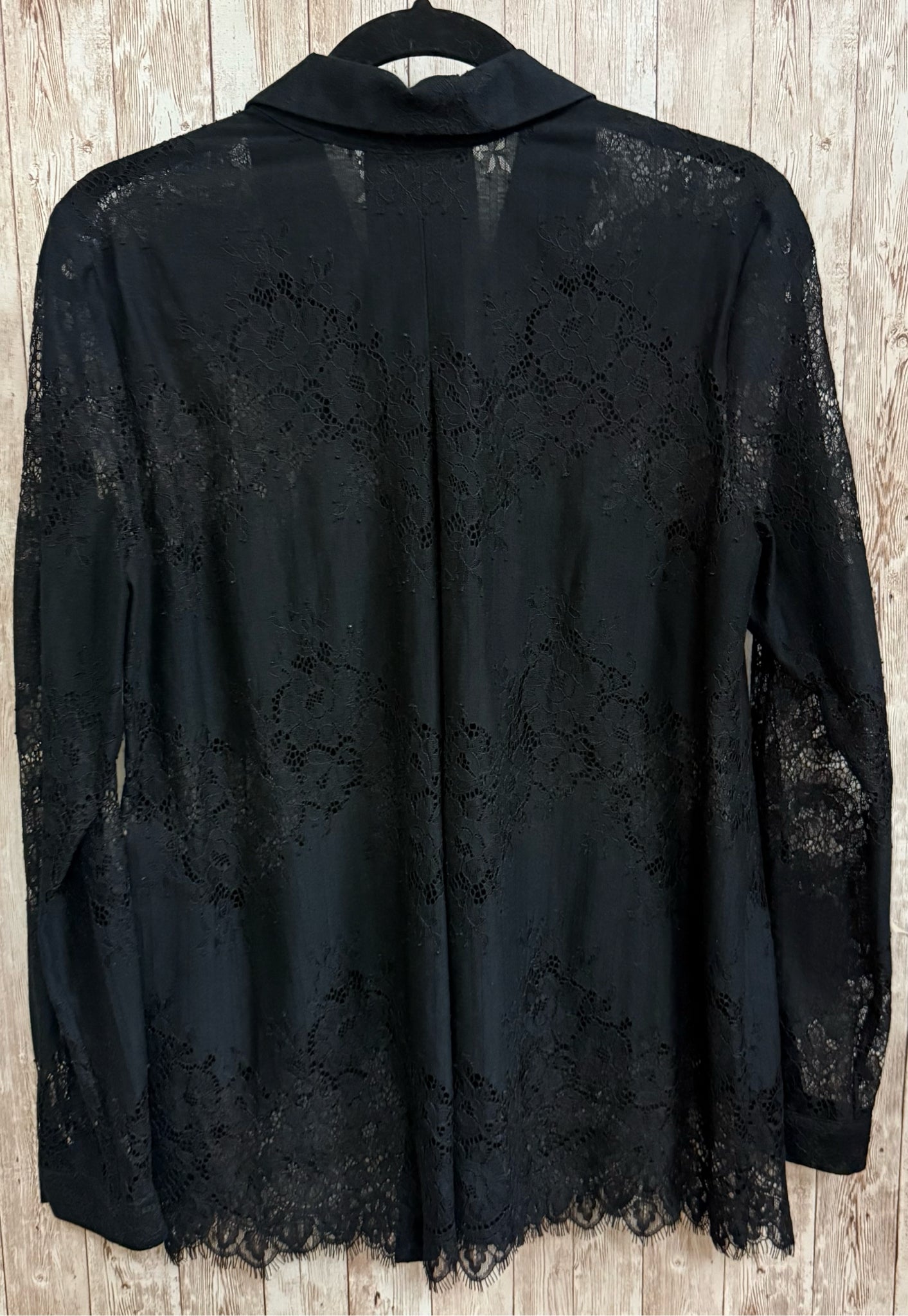 Size M CABI Black Top