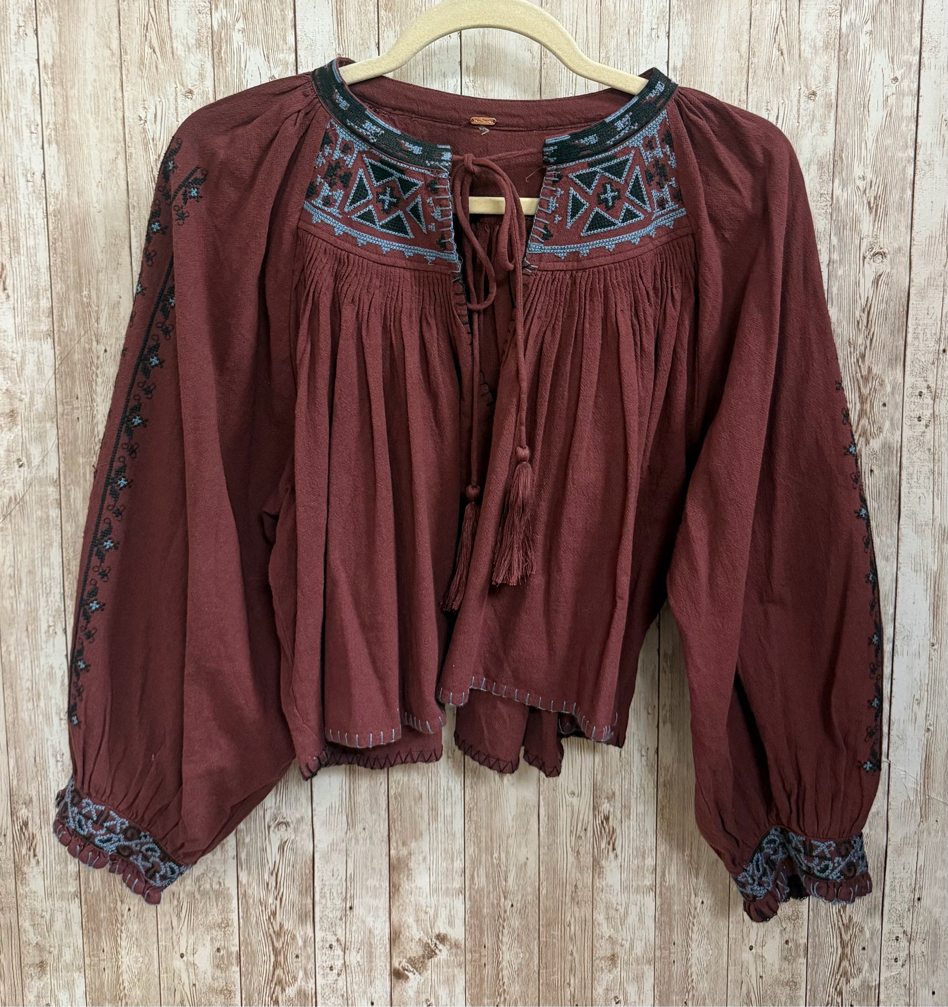 Size L FREE PEOPLE Maroon Top