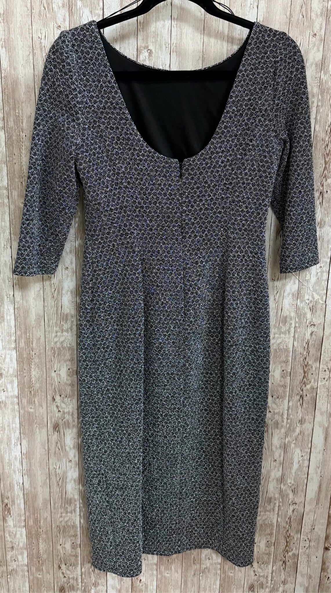 Size 4 ADRIANNA PAPELL Silver Dress