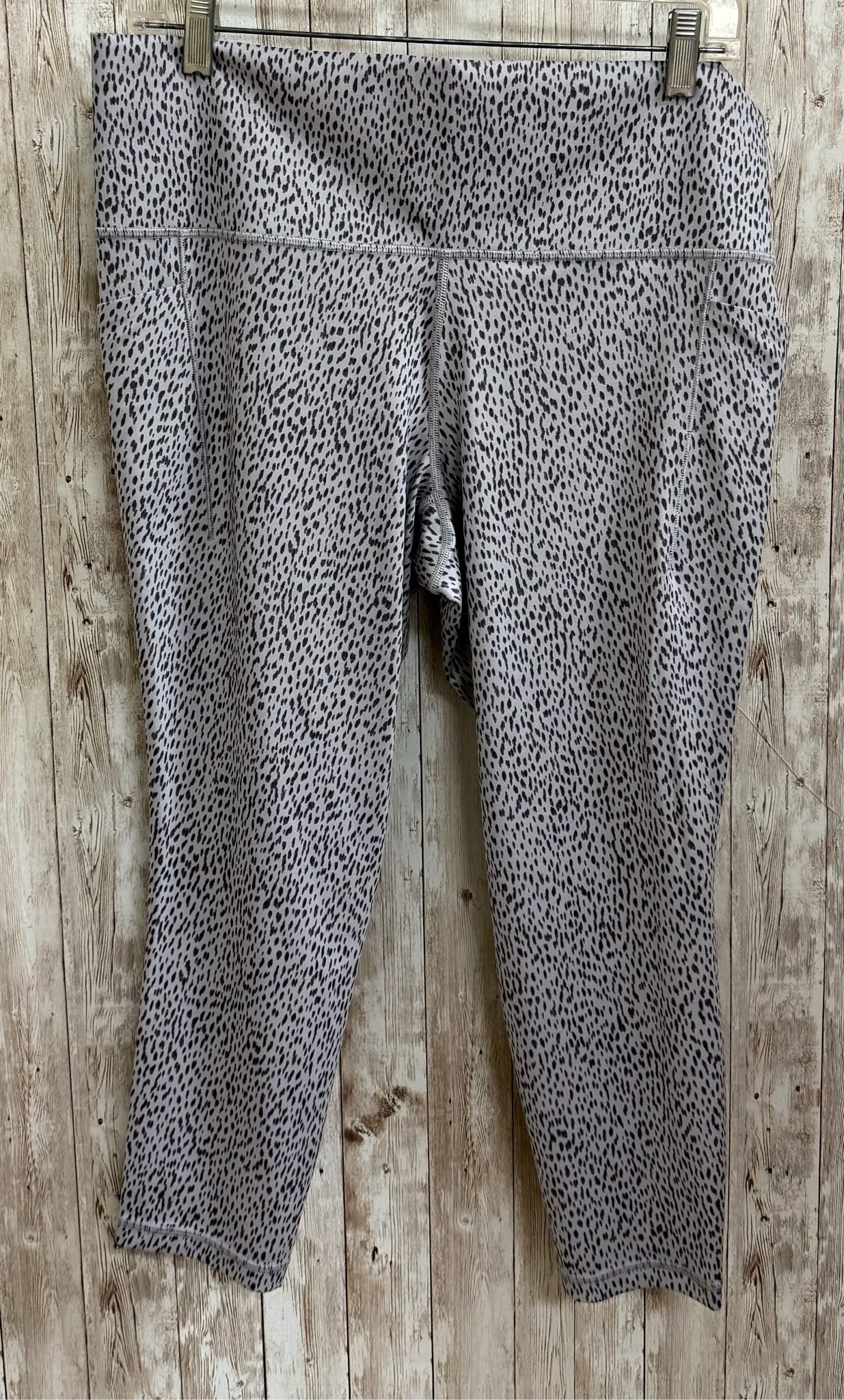 Size XL ATHLETA GRAY ANIMAL Leggings