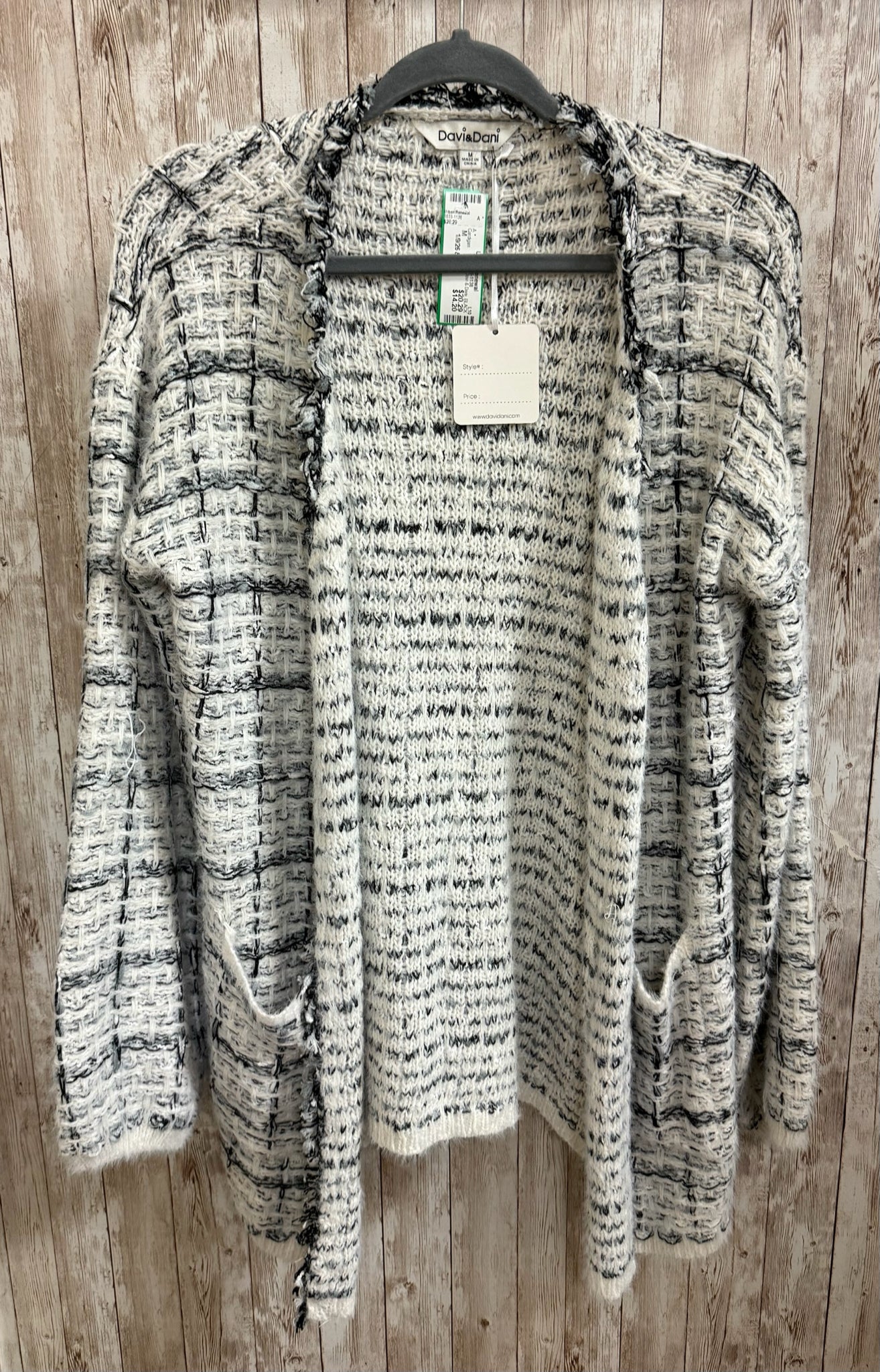 Size M Davi & Dani BLACK AND WHITE Cardigan
