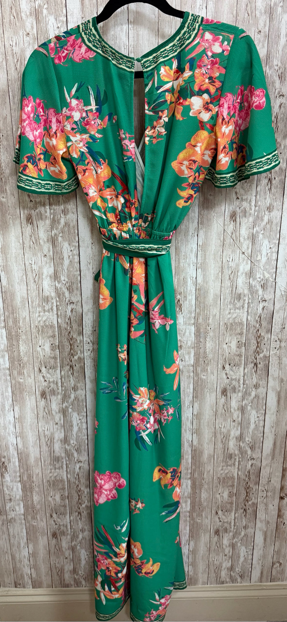 Size XS FLYING TOMATO GREEN FLORAL Jumper