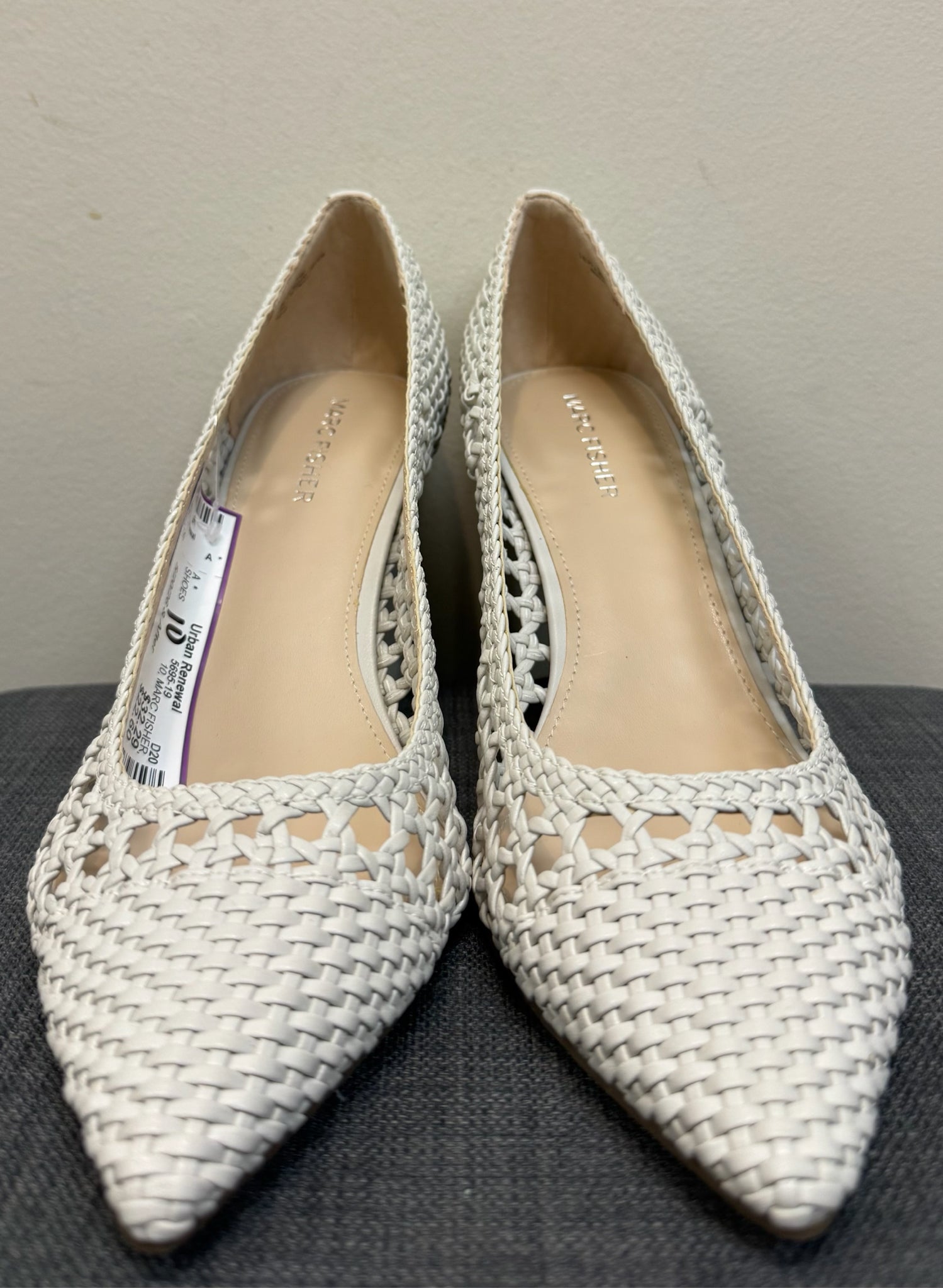 10 MARC FISHER White SHOES