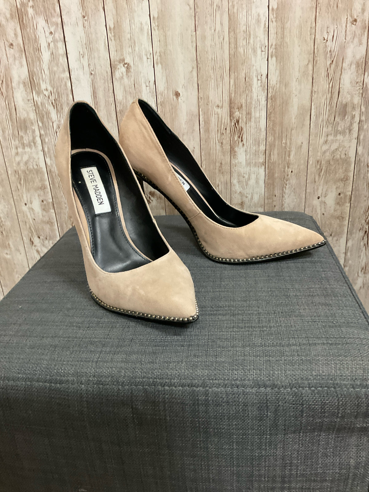 8.5 STEVE MADDEN CHESTNUT SHOES
