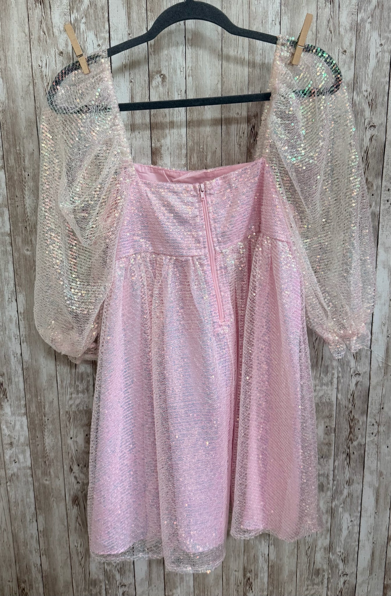 Size M JUDITH MARCH Pink Dress